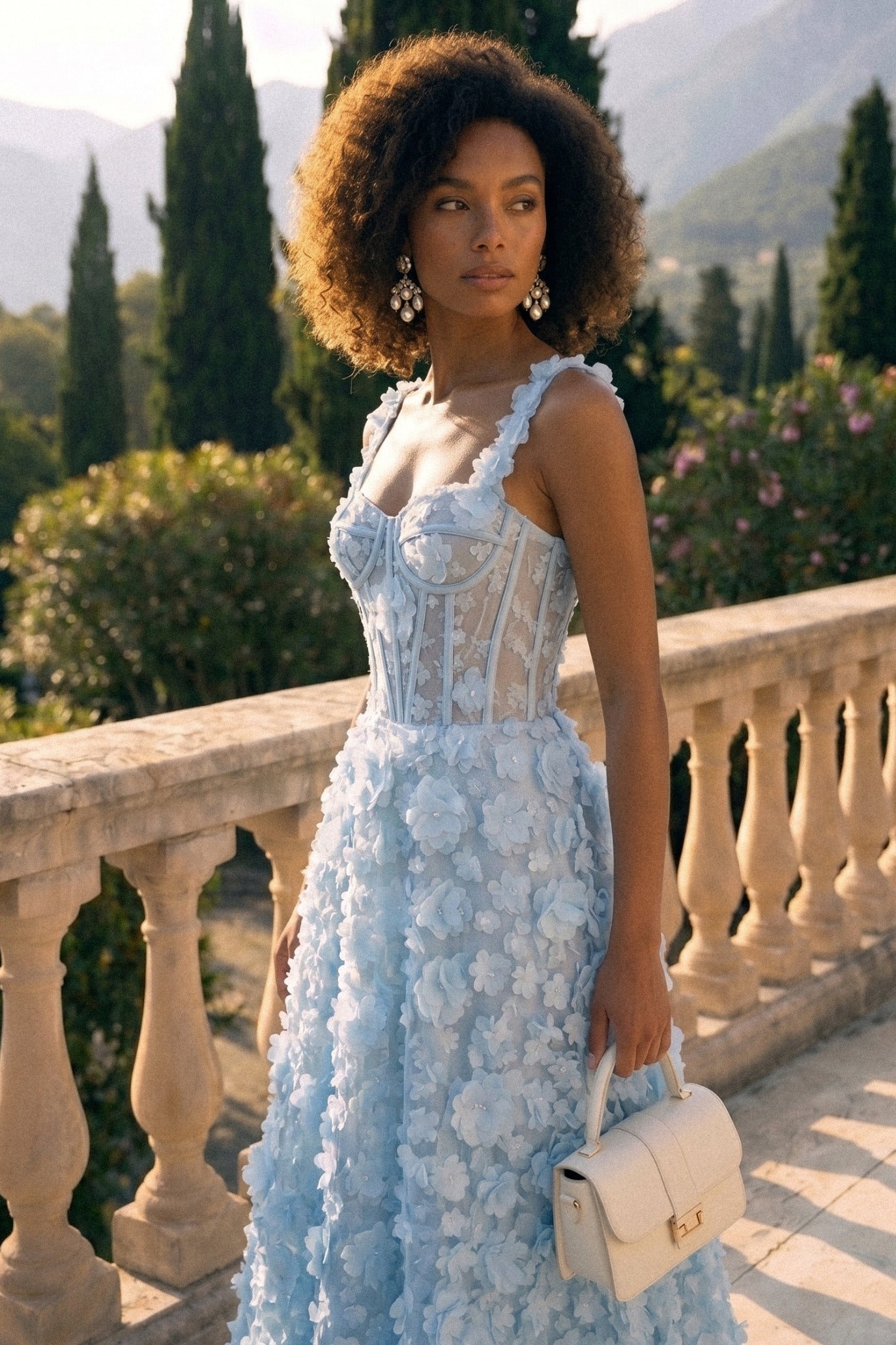 Abito Maxi con Applicazioni Floreali e Corpino con Corsetto - Blu