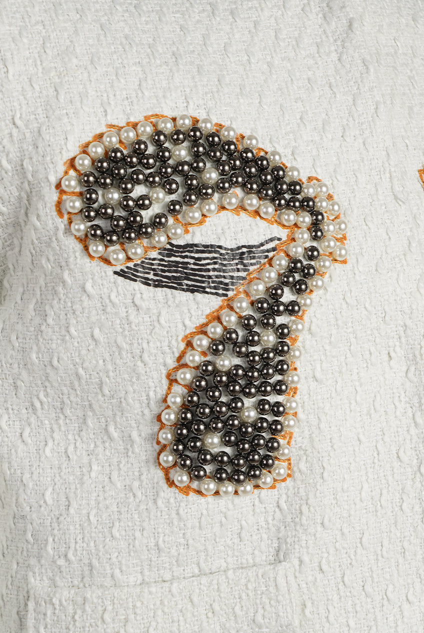 Tweed Blazer With Contrasting Elements And Metallic Bow Accent - White