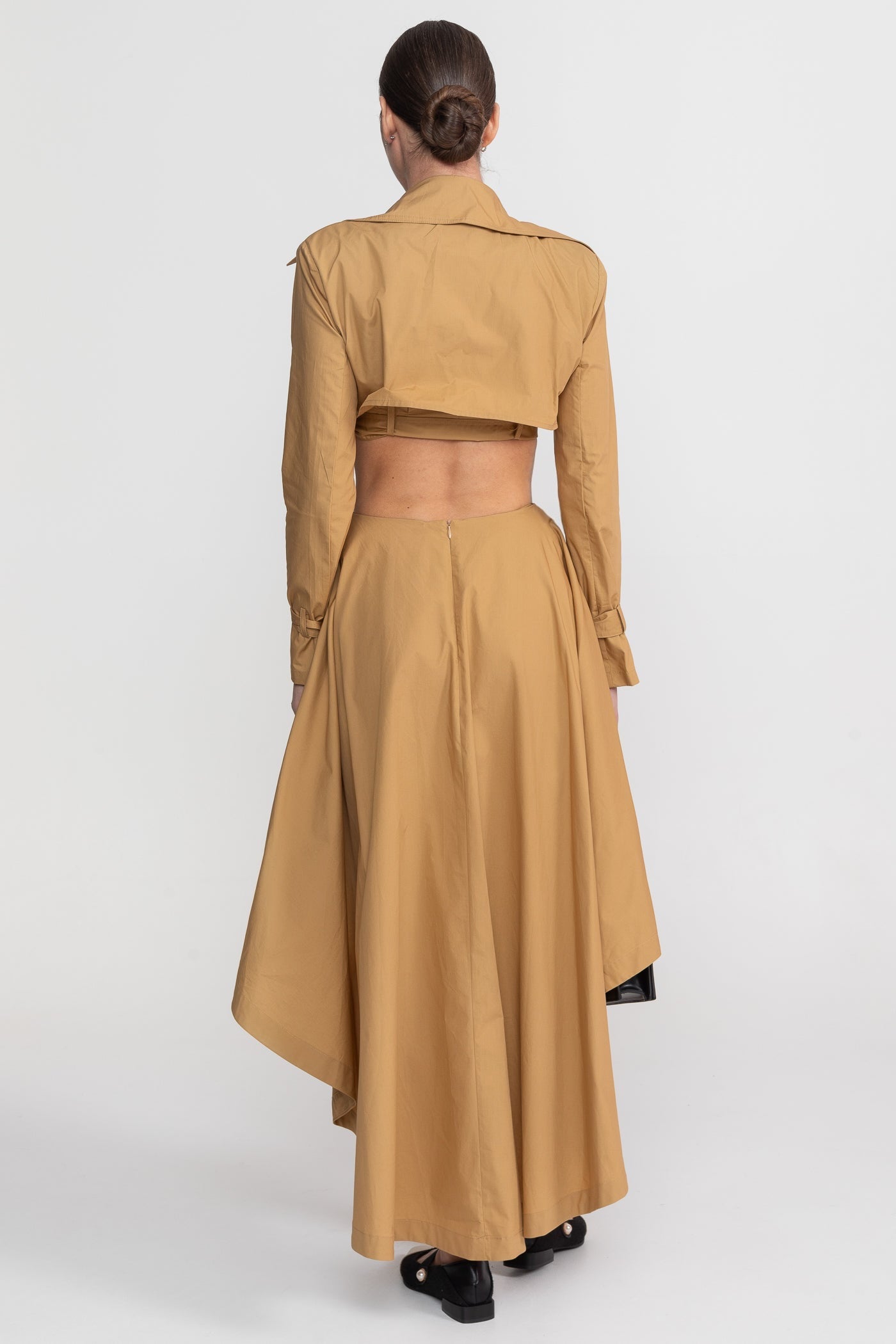 Completo Coordinato Trench Crop con Gonna Asimmetrica High-Low - Camel