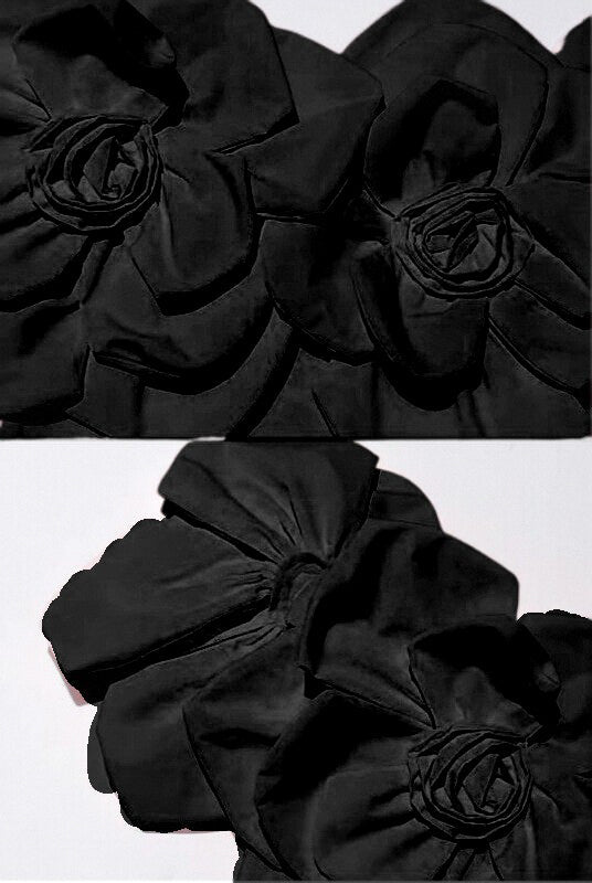 Abito Midi Scoperto con Ampi Accenti Floreali in Tessuto - Nero