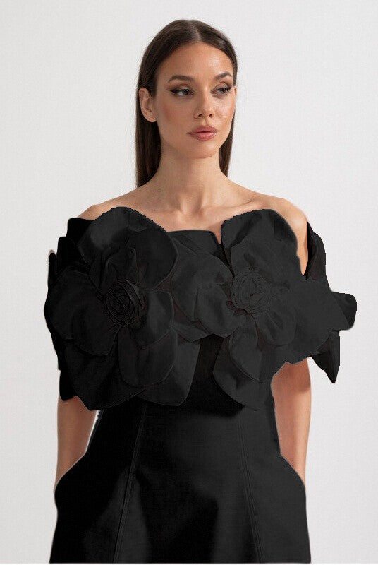 Abito Midi Scoperto con Ampi Accenti Floreali in Tessuto - Nero