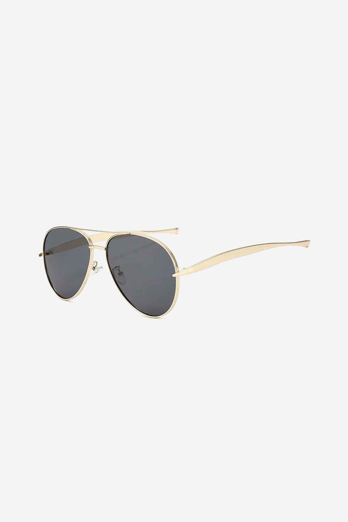 Aviator Sunglasses with Sculpted Gold Frame and Double Bridge – Black
