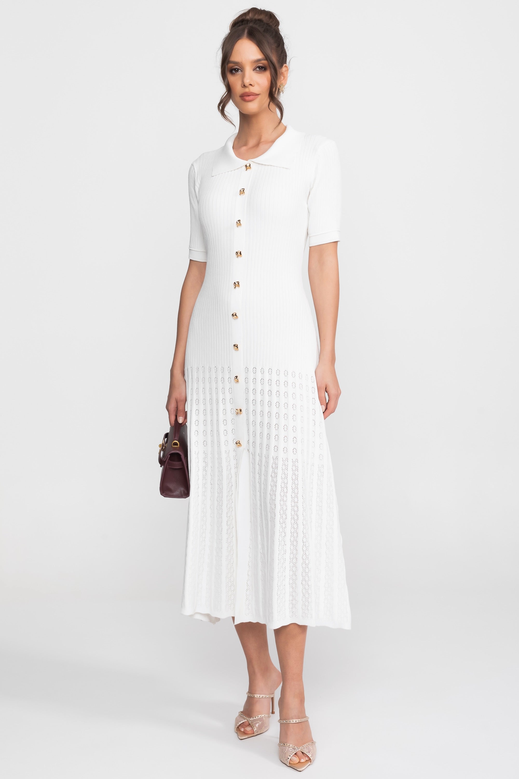 Abito midi in maglia a coste con colletto Peter Pan e gonna plissettata - bianco