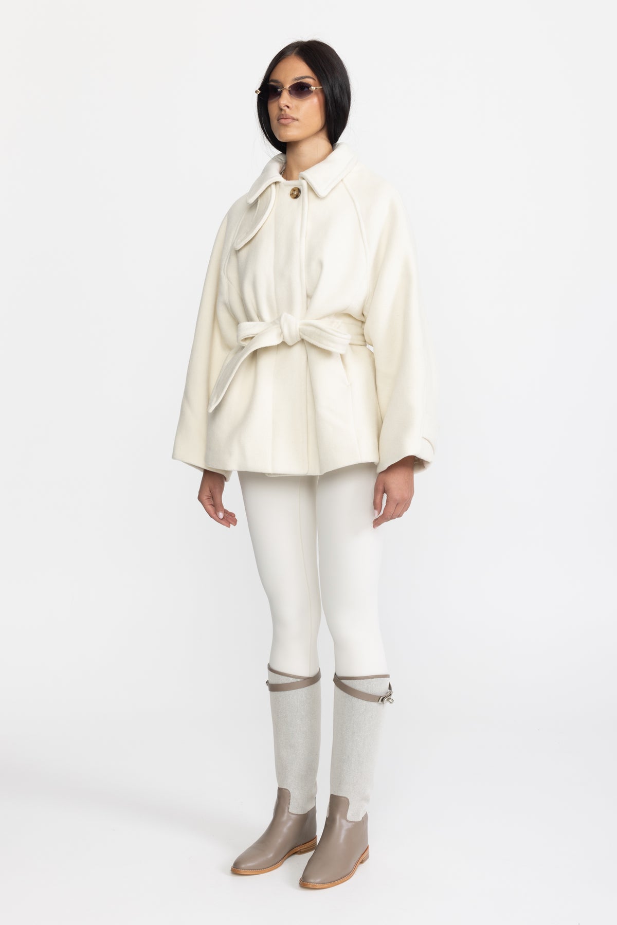 Giacca swing in lana e cashmere con cintura - Ivoire