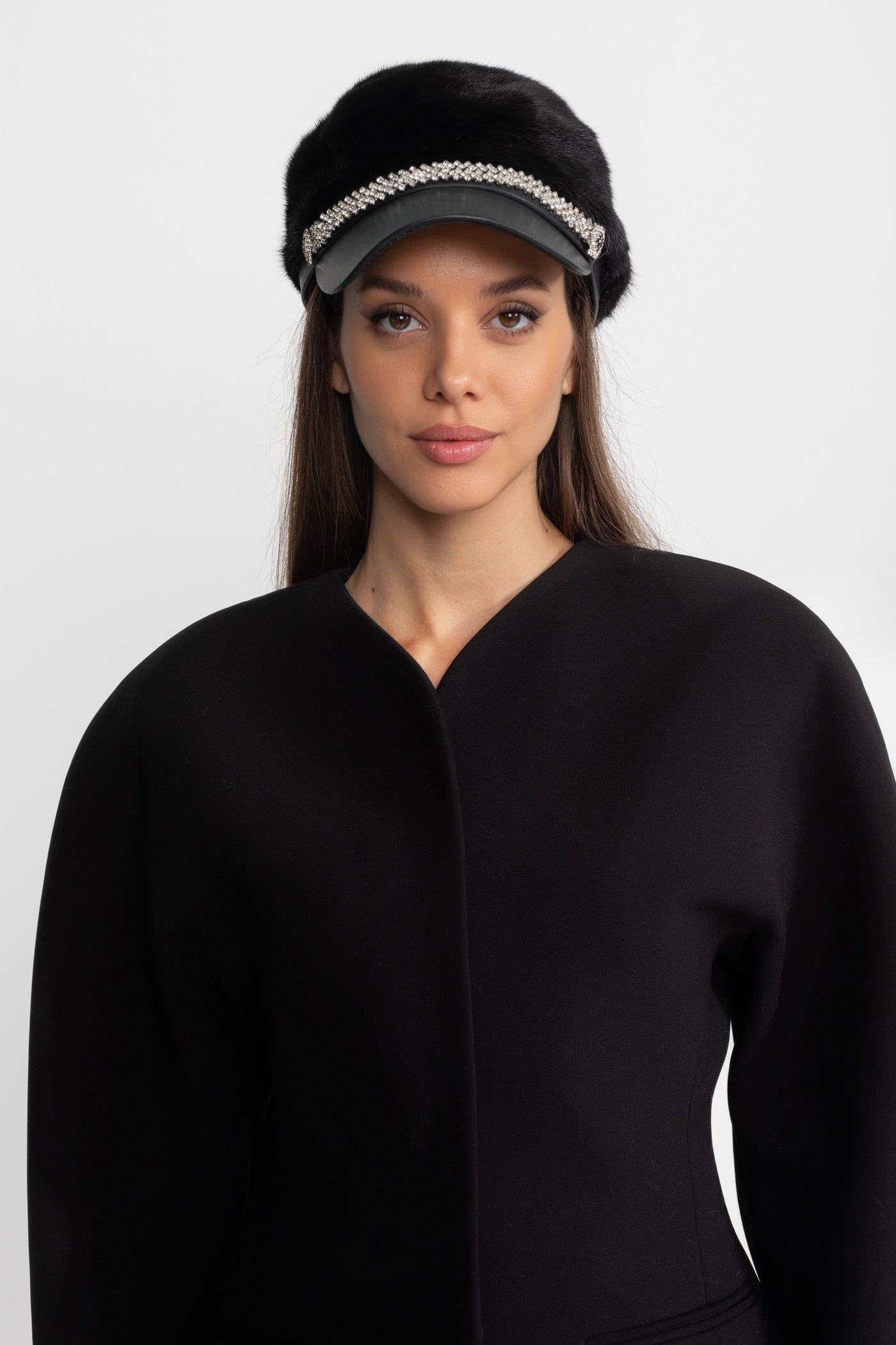 Blazer Sartoriale Minimalista con Design Pulito senza Colletto – Nero