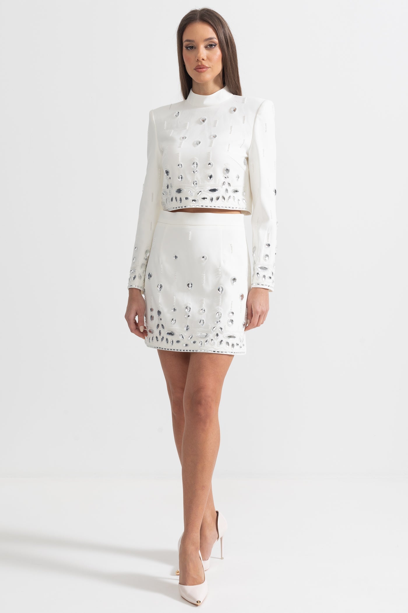 Coordinato con Mini Gonna Decorato con Diamanti - Bianco