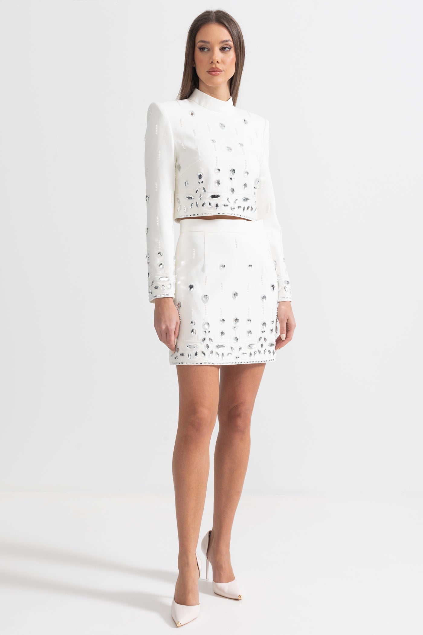 Coordinato con Mini Gonna Decorato con Diamanti - Bianco