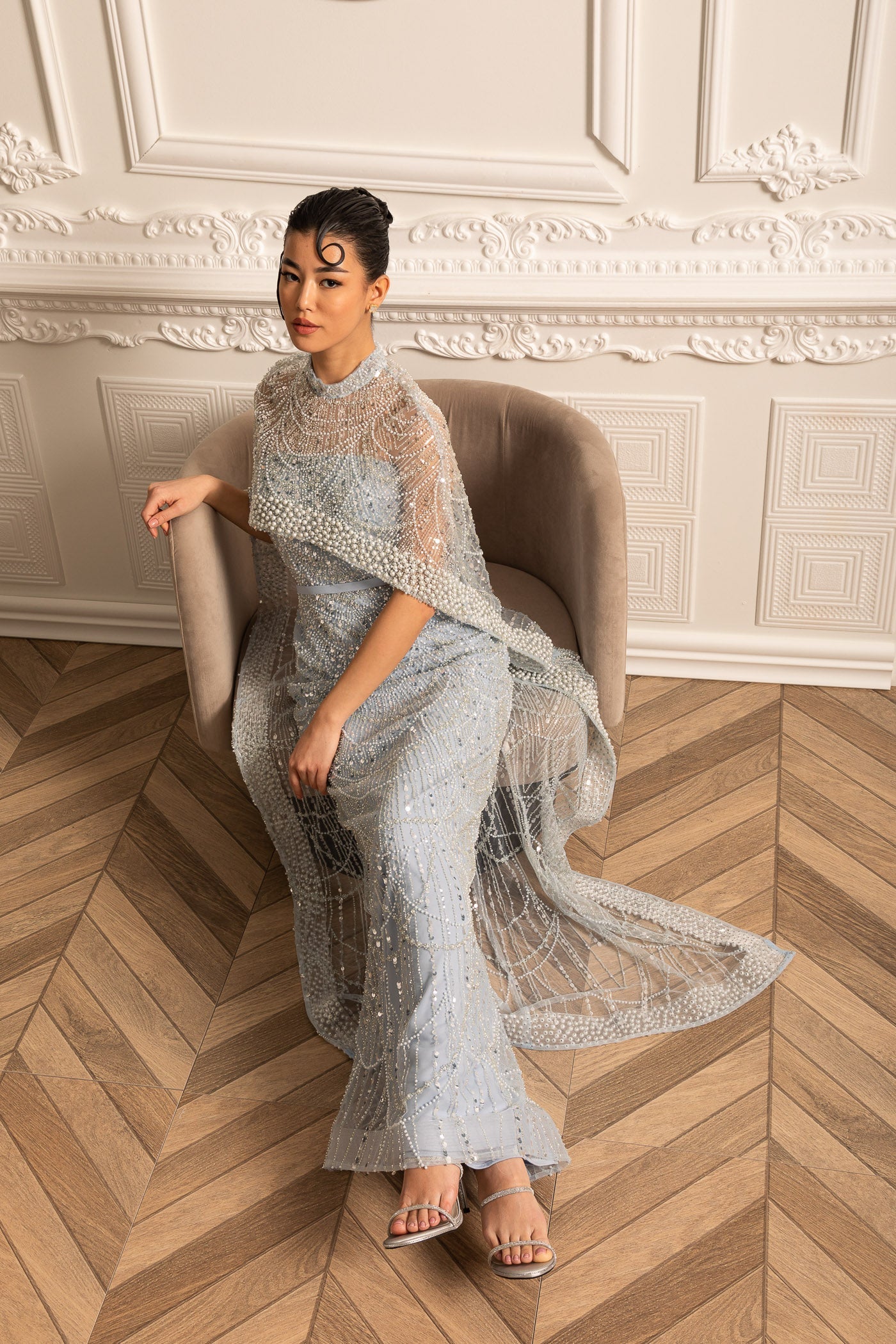 Abito Glamour con Perline e Velo Staccabile - Blue