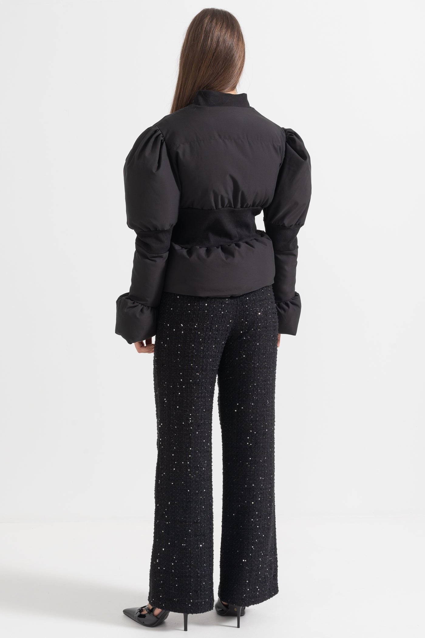 Giacca Puffer Corta con Vita Sagomata - Nero