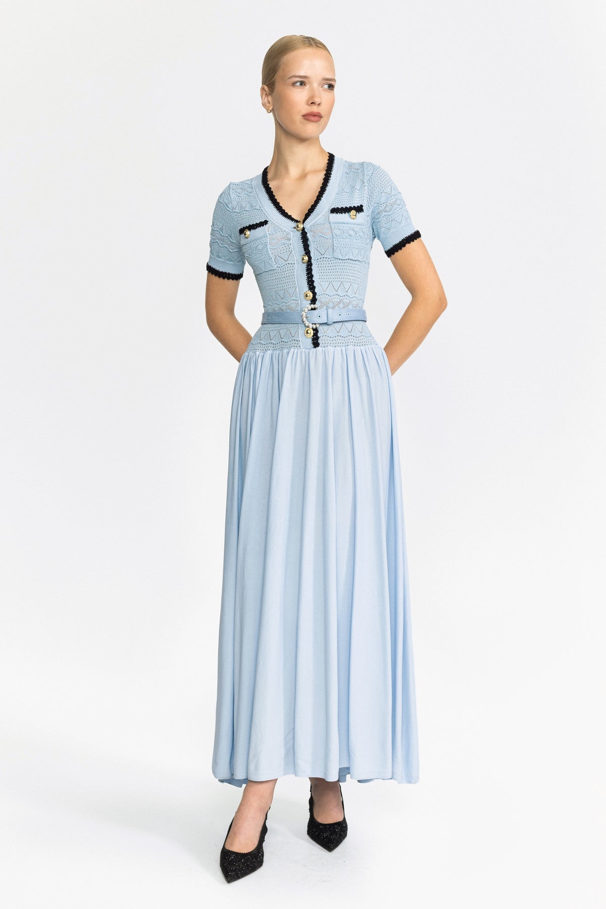 Abito lungo con corpino in maglia pointelle e cintura - Azzurro chiaro