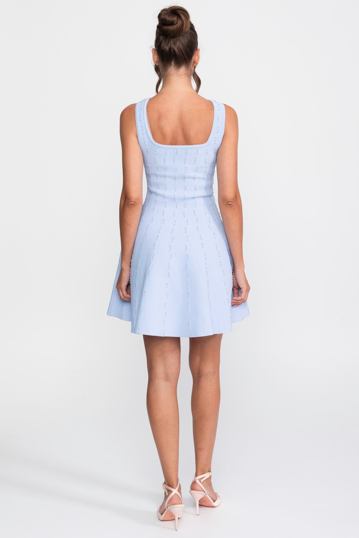 Mini abito a coste con perle e scollo quadrato - Light Blue