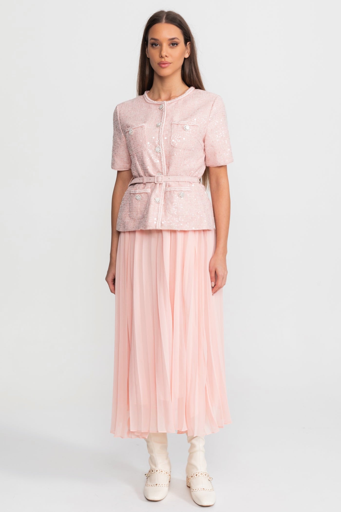 Abito midi in tweed decorato con gonna plissettata in chiffon – Rosa cipria