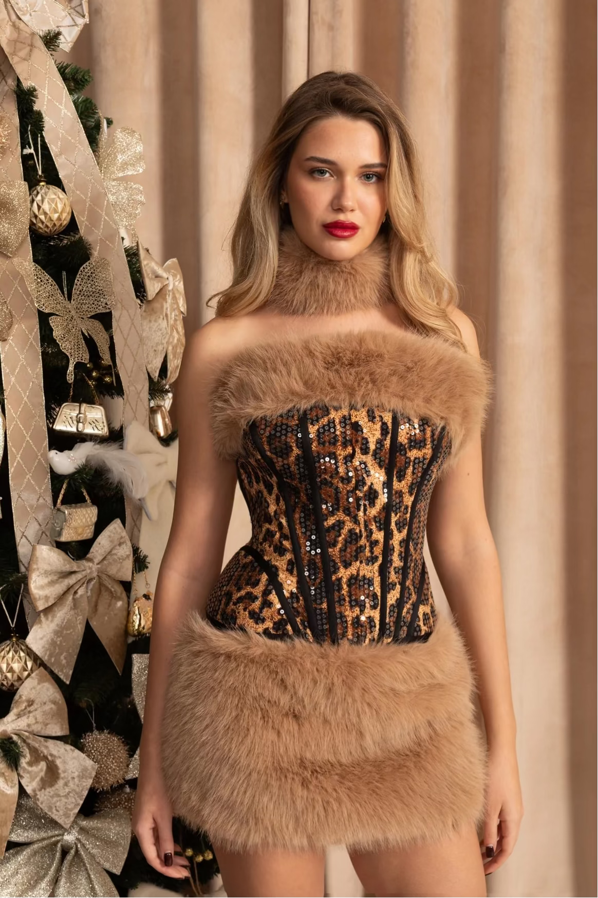 Leopard Sequin Co-Ord With Faux Fur Trim – Beige