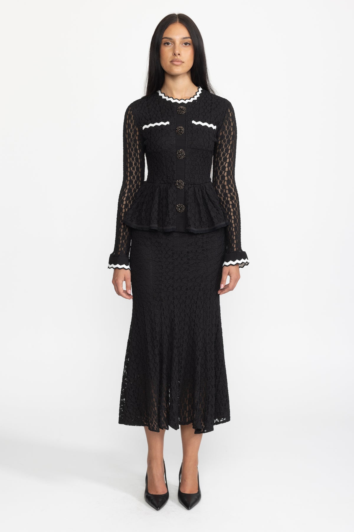 Abito midi in maglia crochet con peplo e finiture ric-rac - Nero