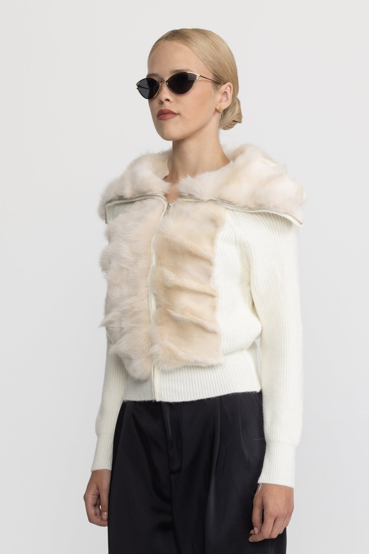 Cardigan in maglia con pannello in pelliccia di coniglio e zip - Ivoire