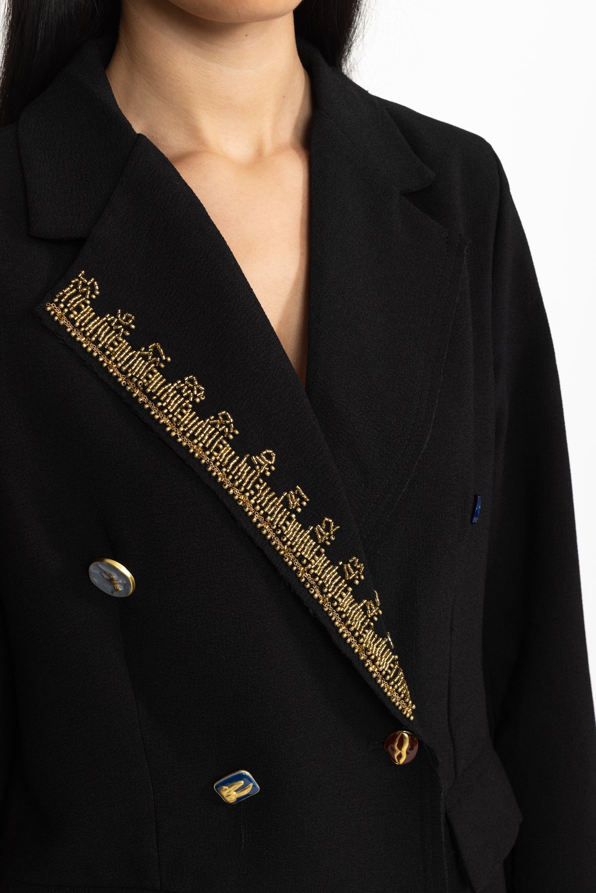 Cappotto lungo doppiopetto con rever decorato - Nero