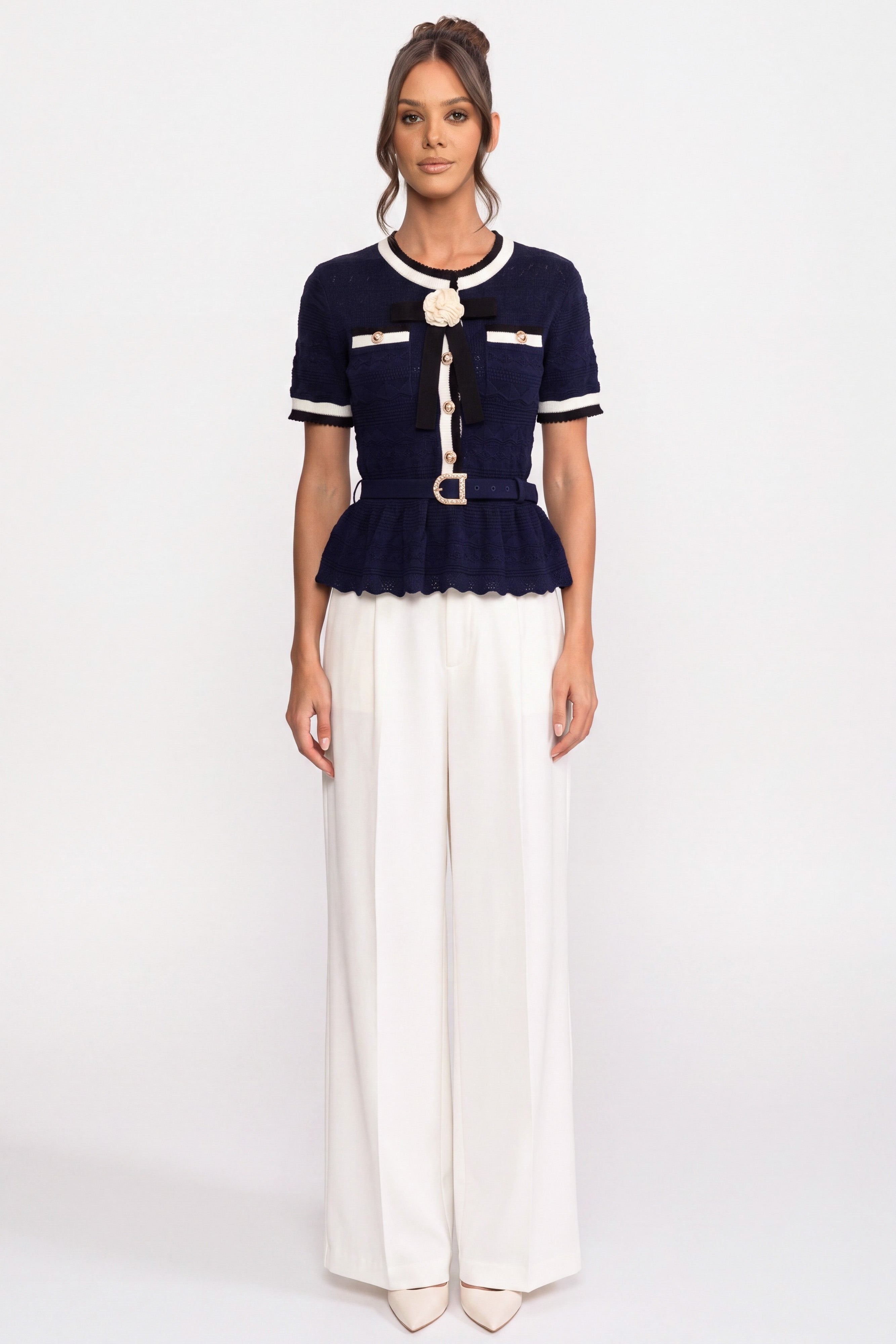 Top in maglia peplum con colletto sailor a contrasto e bottoni perlati - Navy