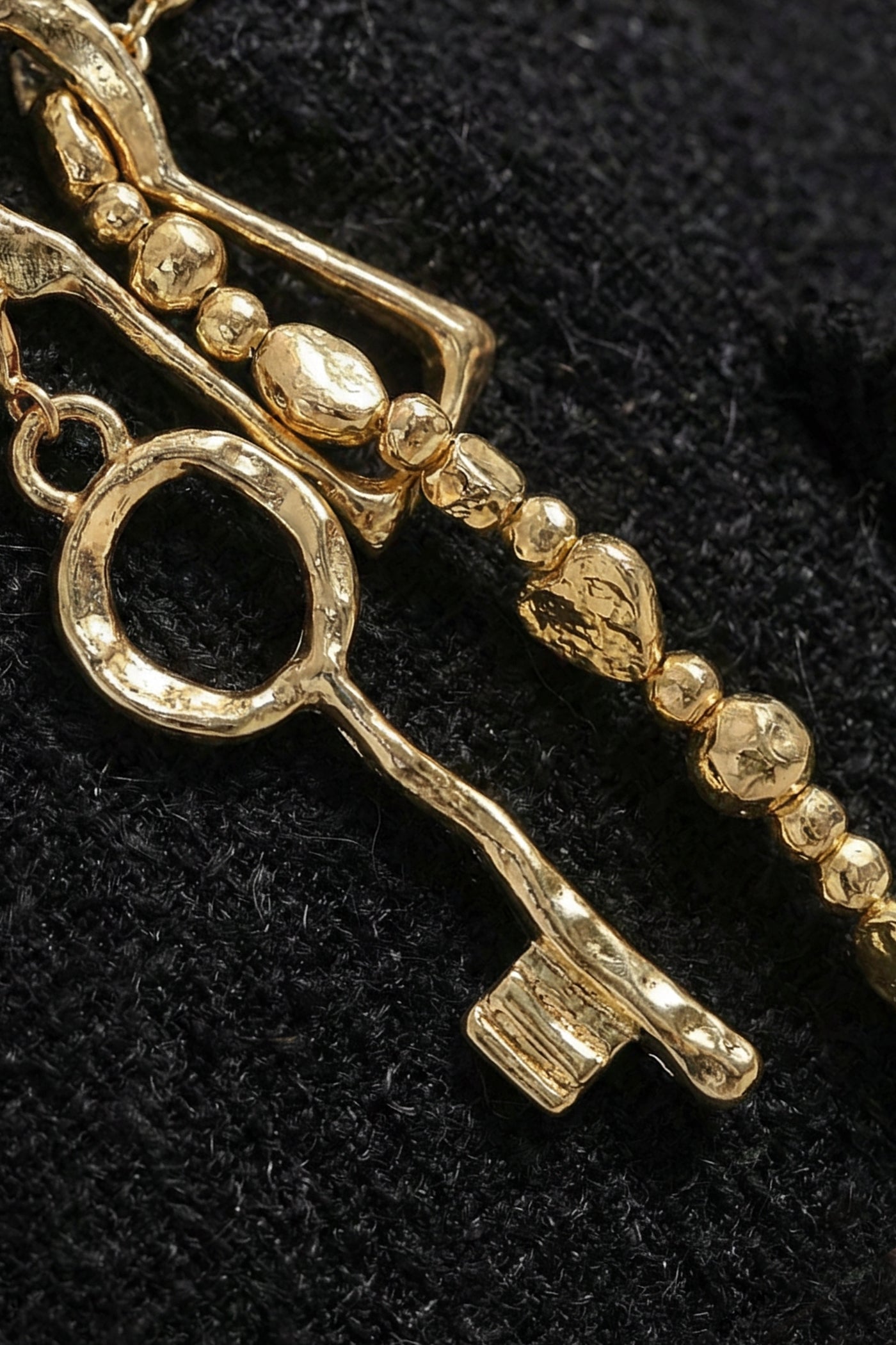 Cintura a Catena con Dettaglio Charm a Forma di Chiave – Oro