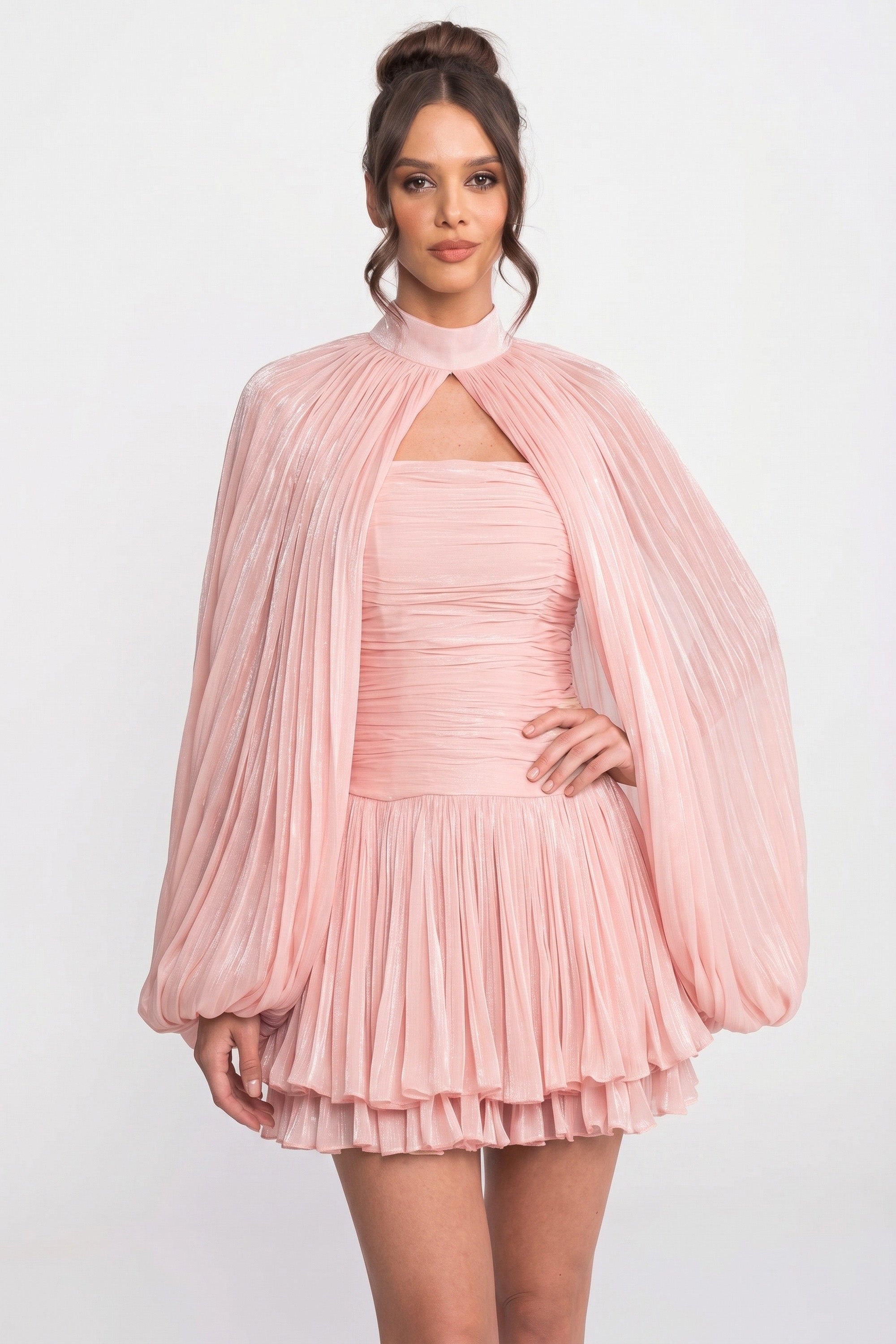 Abito mini con collo alto e maniche a palloncino con gonna plissettata - Rosa