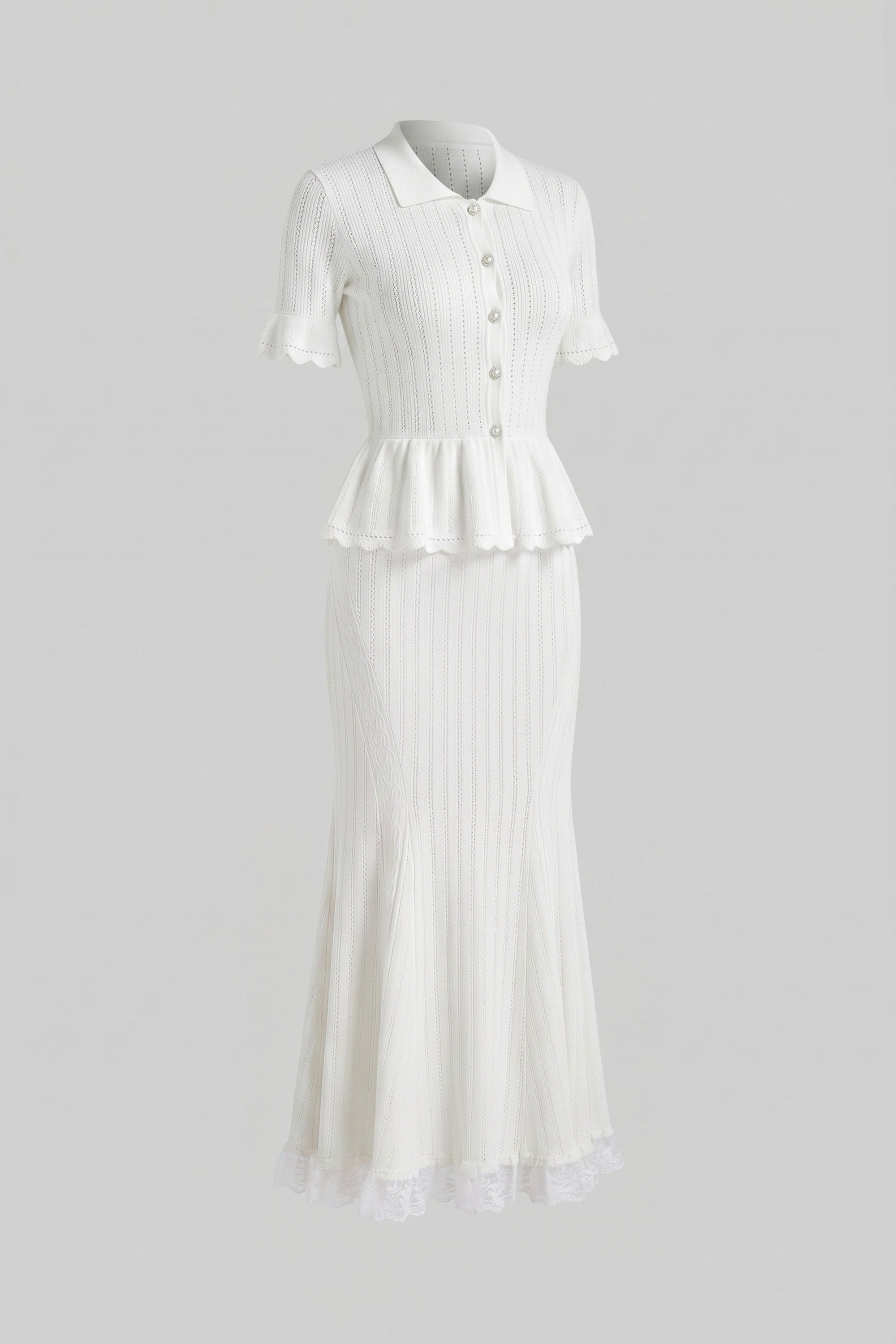 Abito Maxi Peplum in Maglia con Collo alla Peter Pan e Orlo in Pizzo - Bianco