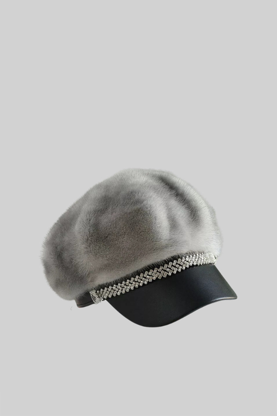 Cappello in Pelliccia di Visone con Visiera in Pelle - Grigio