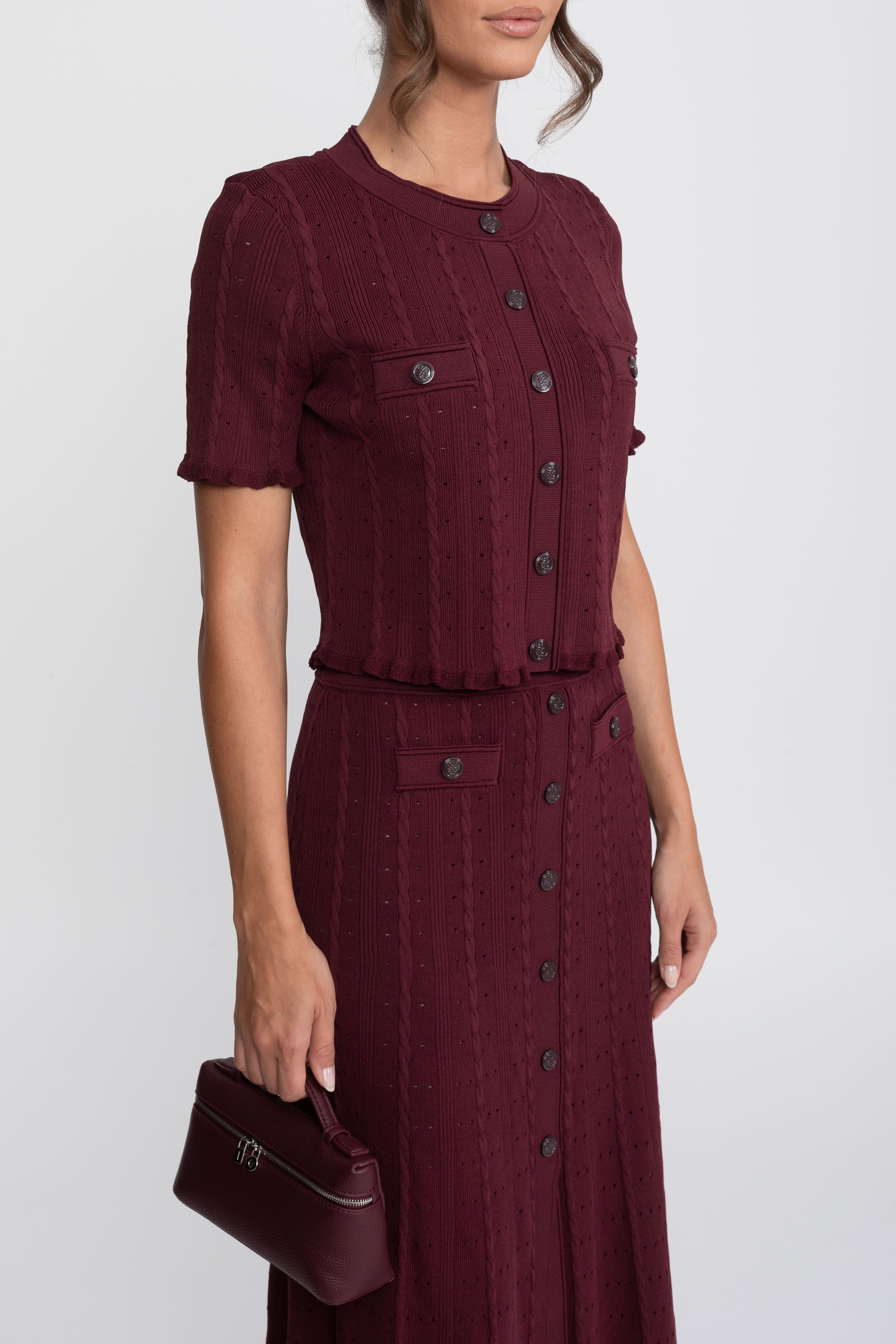 Coordinato in maglia a coste con cardigan frontale abbottonato e gonna maxi abbinata - Burgundy