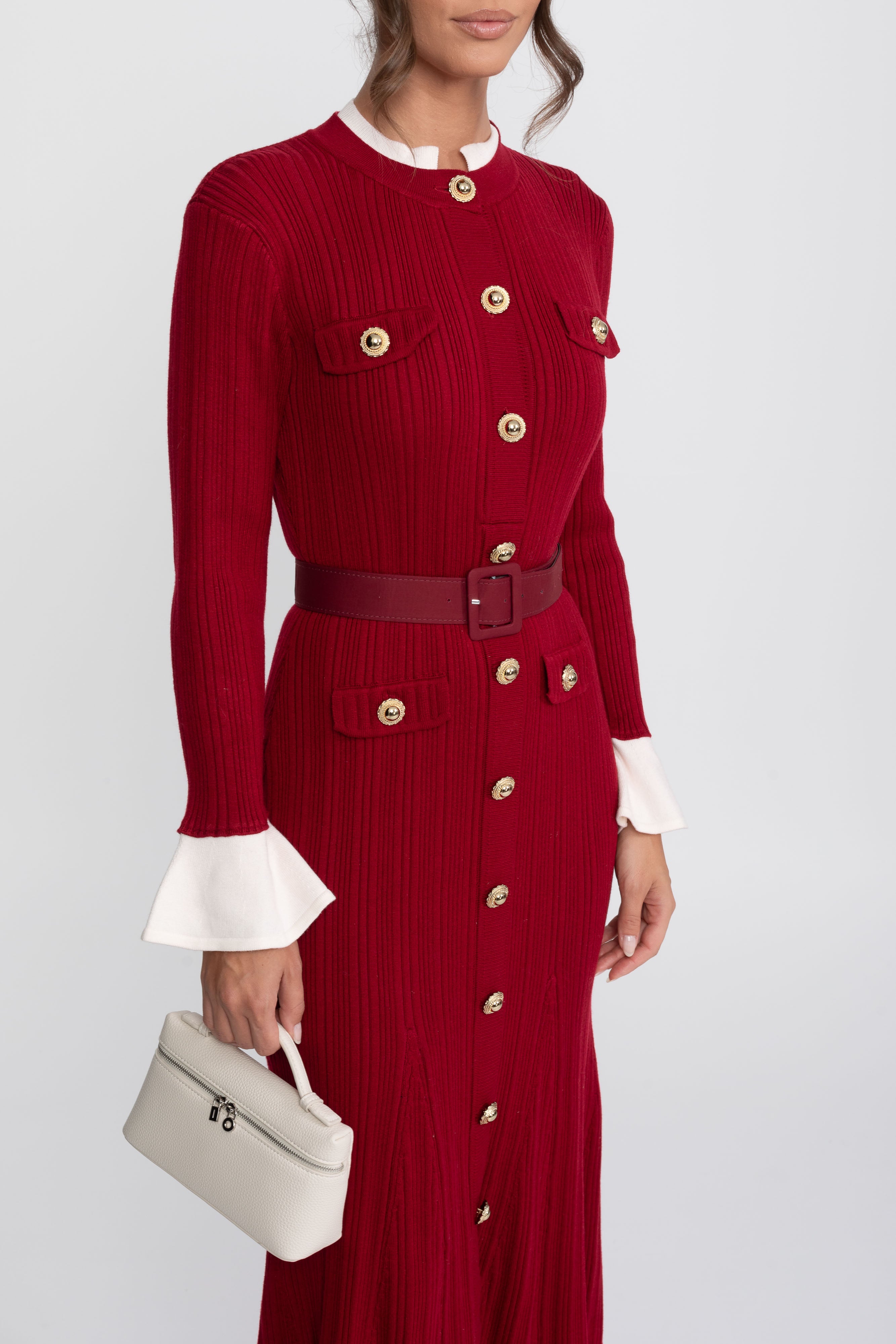 Abito Midi in Maglia a Coste con Cintura, Polsini e Colletto Bianchi - Burgundy