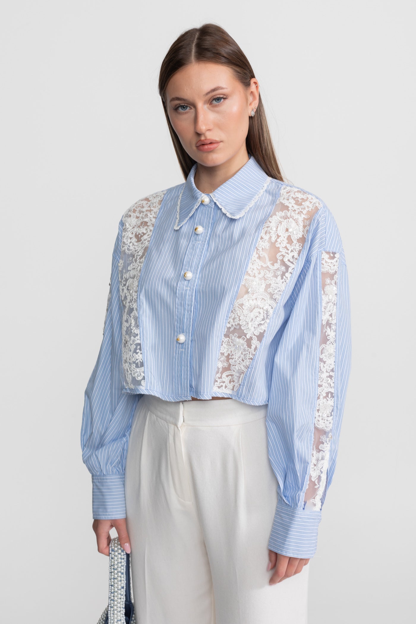 Camicia in Cotone a Righe con Pannello in Pizzo – baby blue