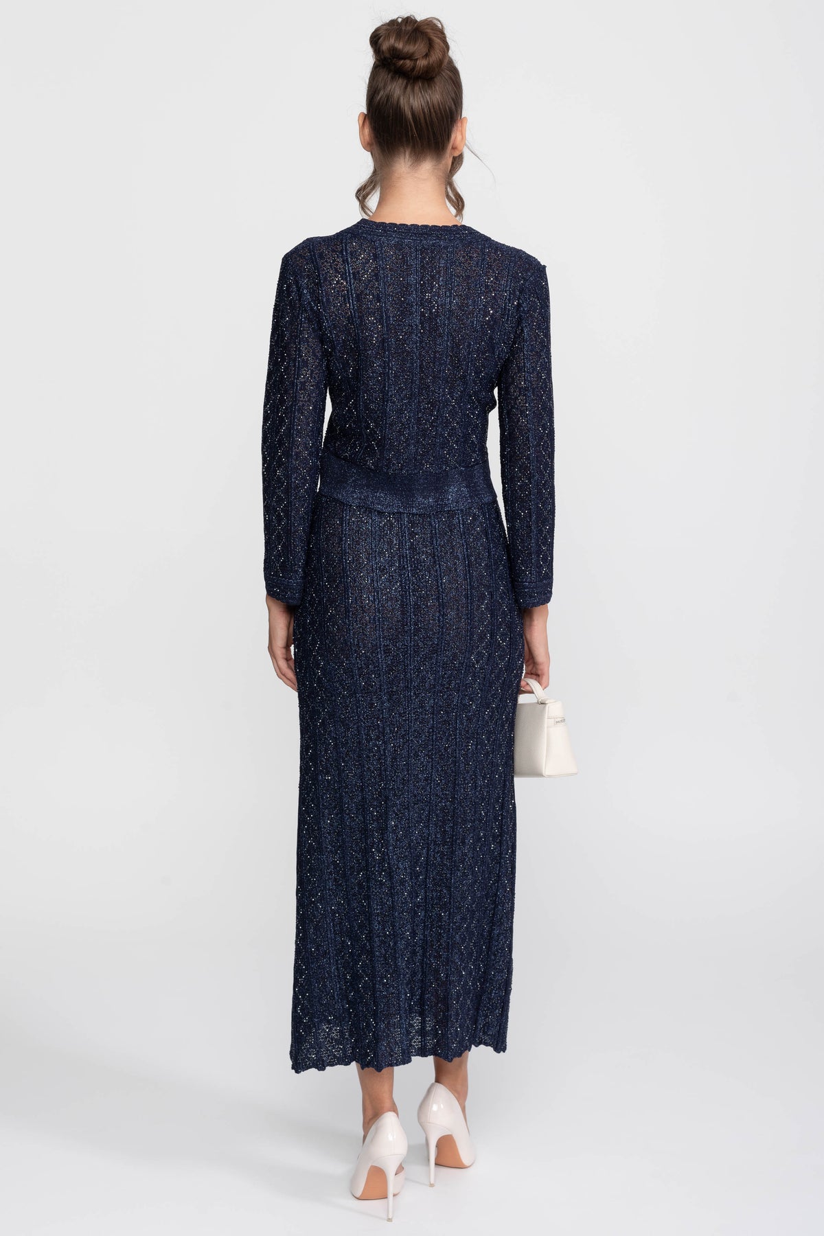 Coordinato in pizzo con motivo a ромbi, maniche lunghe e gonna maxi - Navy