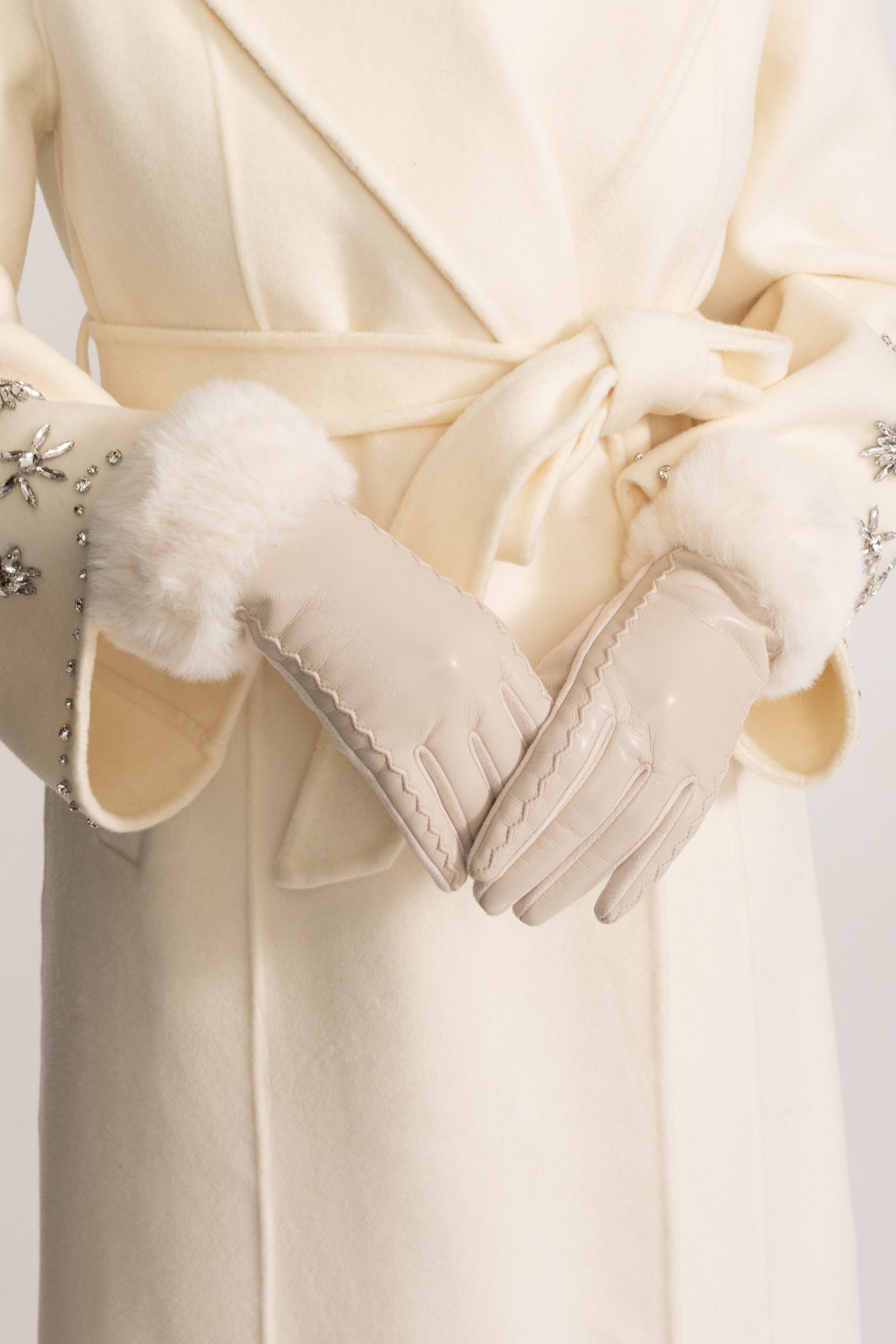 Guanti in Pelle Vegana con Polsini in Pelliccia - Beige