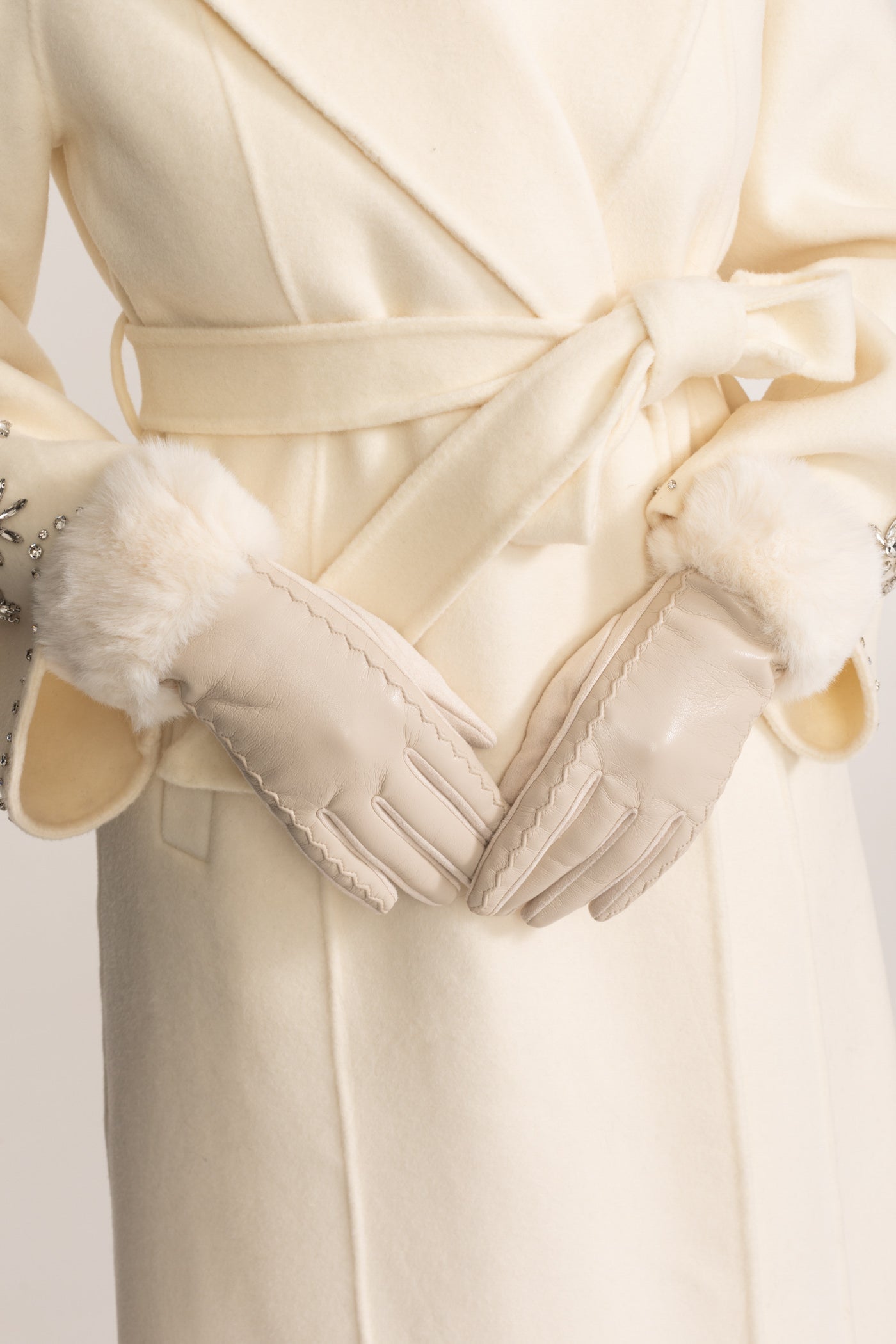 Guanti in Pelle Vegana con Polsini in Pelliccia - Beige