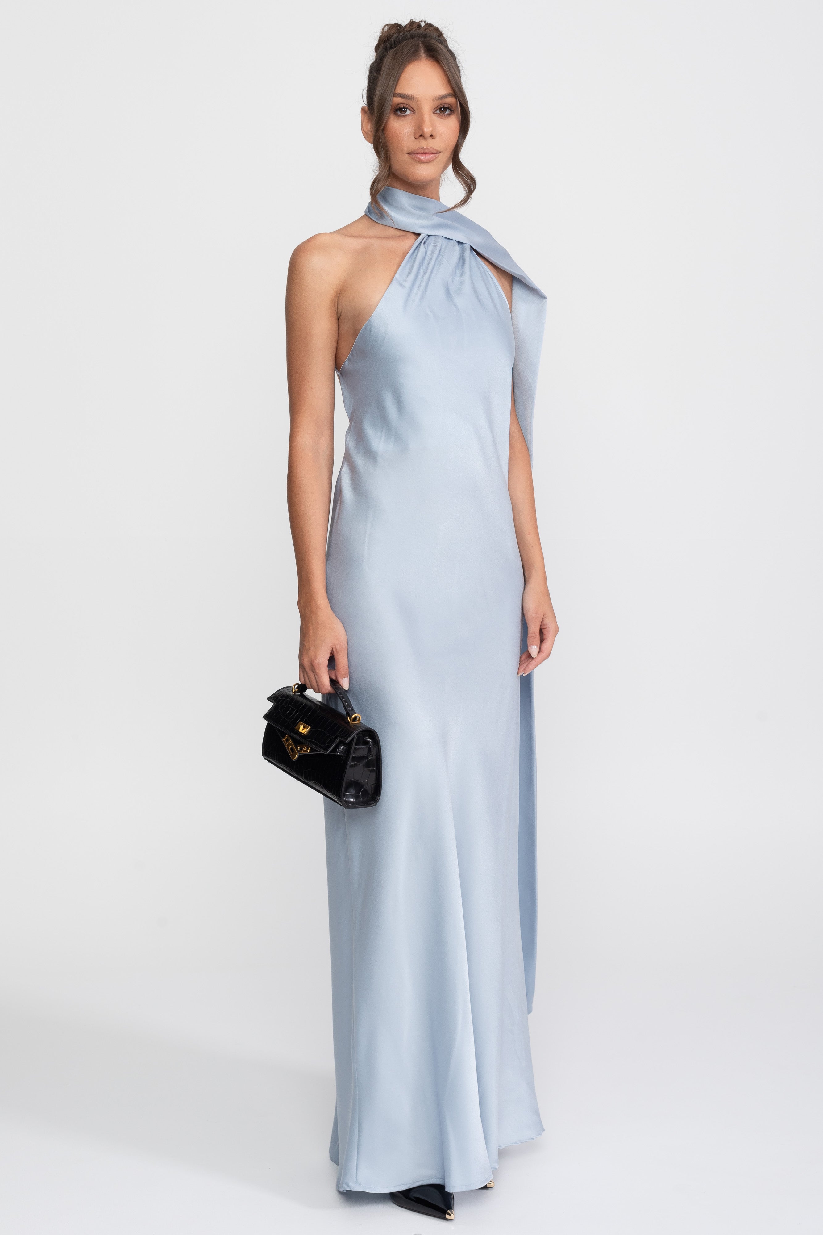 Twist Halter Satin Slip Dress con scollo asimmetrico - Blu
