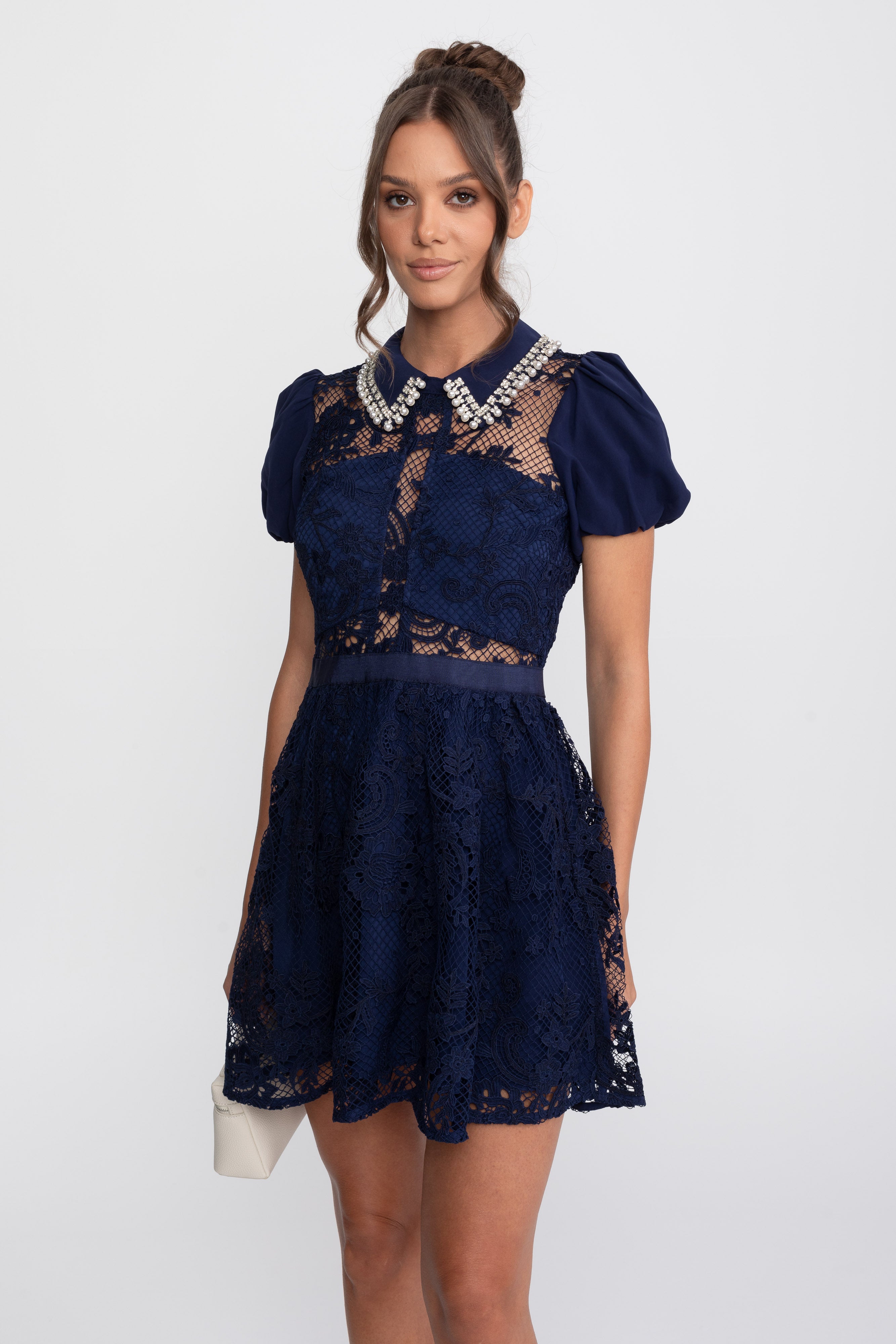 Mini abito in pizzo con maniche a sbuffo e colletto di perle - Navy