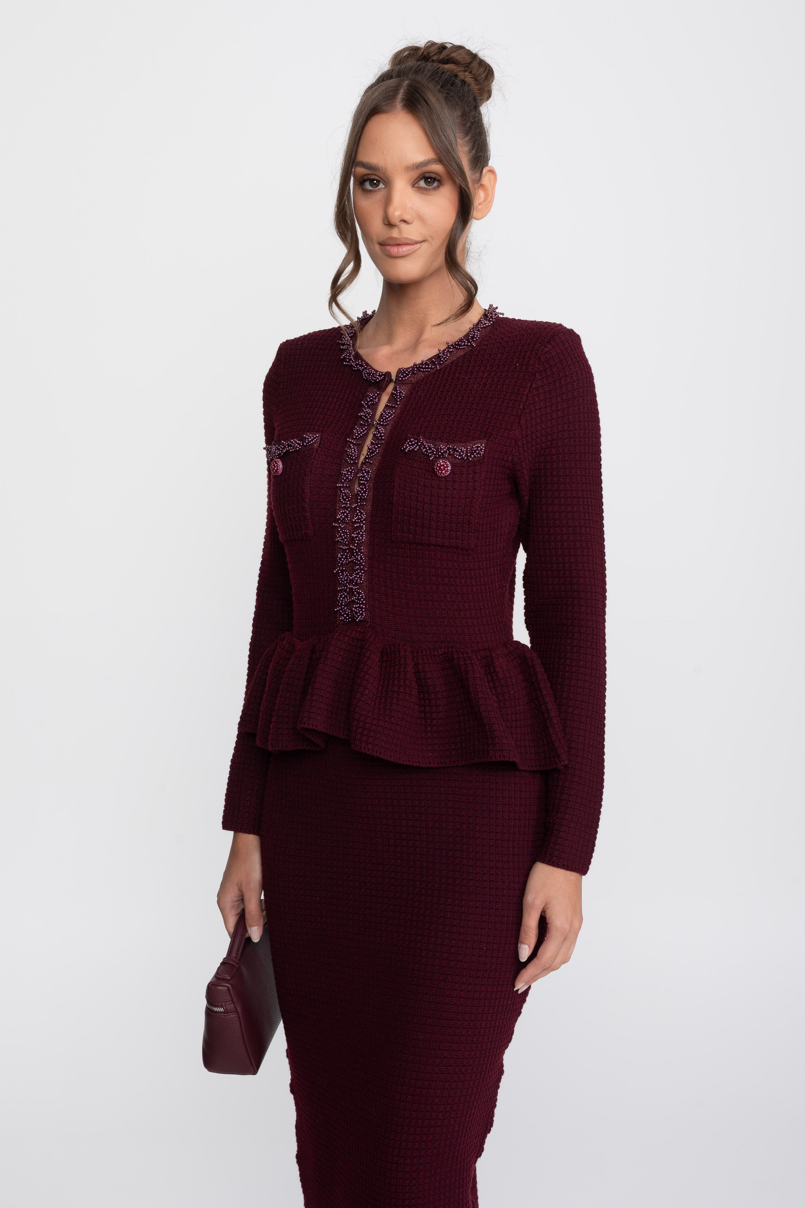Abito Peplum in Maglia con Rifiniture Frangia e Tasche Frontali sul Petto - Burgundy