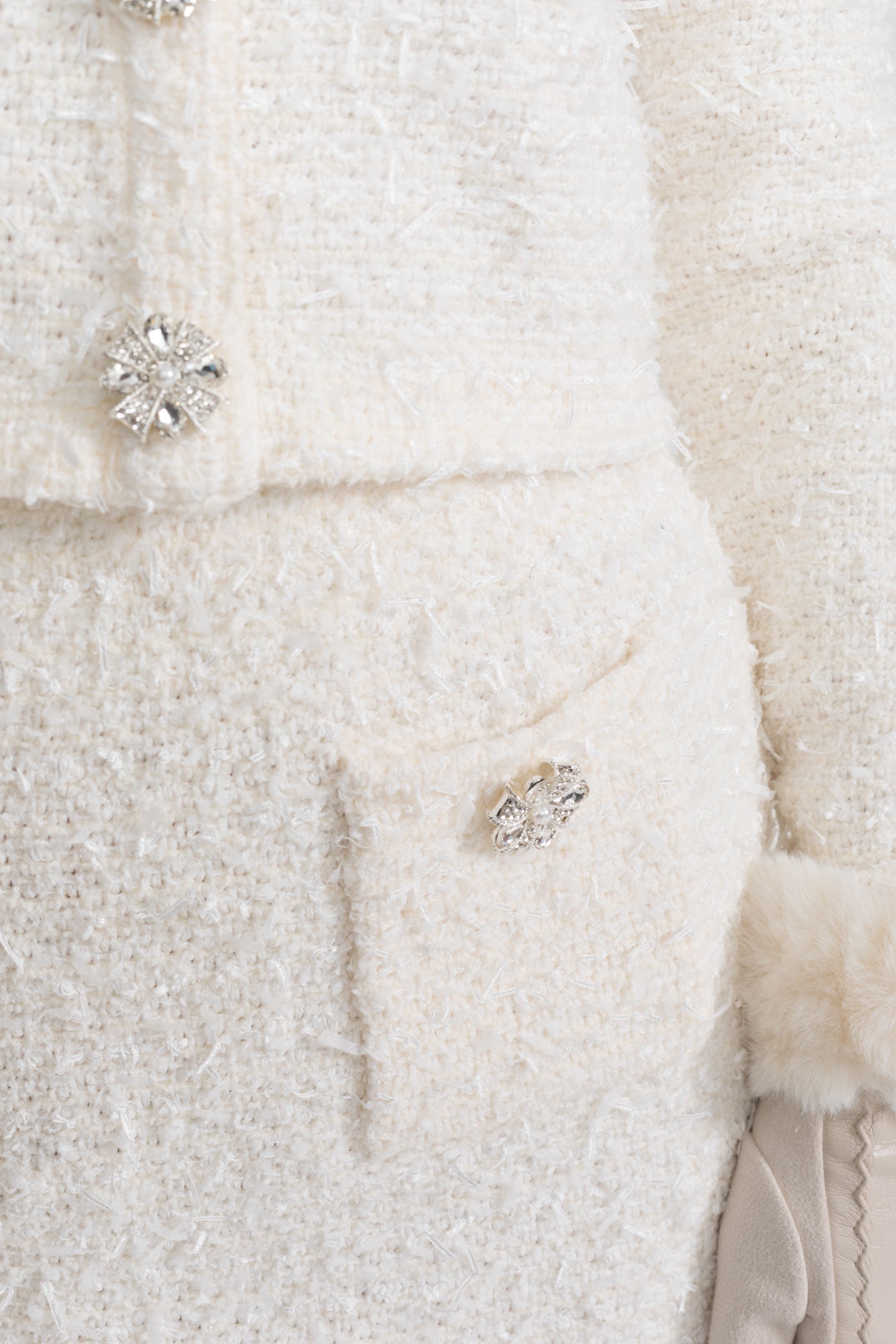 Minigonna in Tweed con Bottoni di Cristallo - Bianco