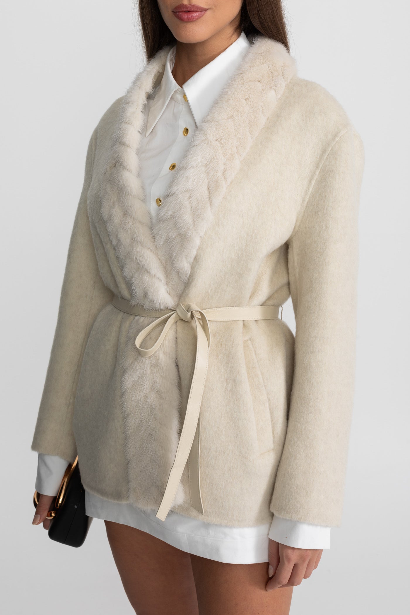 Luxurious Wool Trim Jacket With Belted Waist and Sable Fur – Ivoire