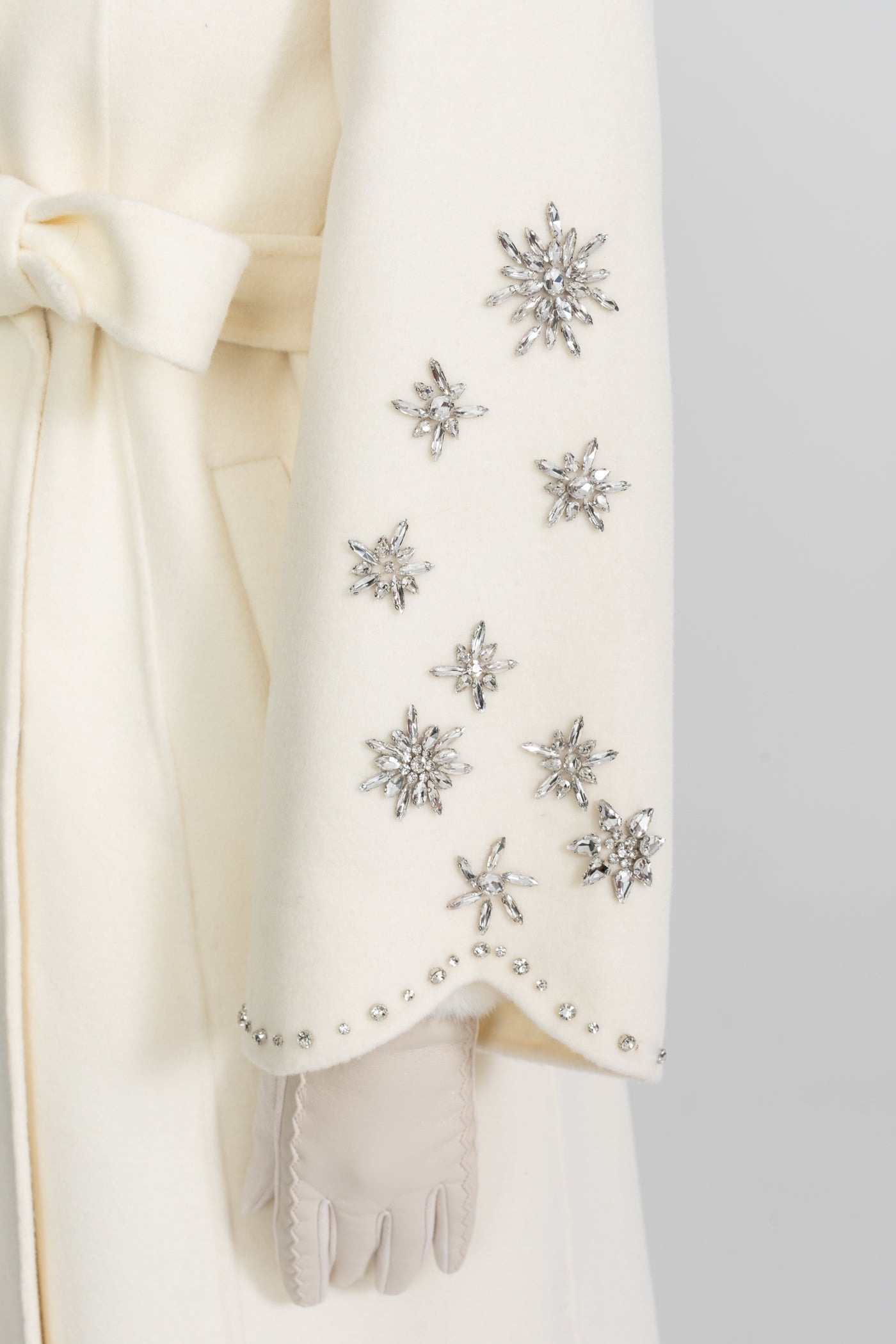 Embellished Wool Overcoat With Fox Fur Collar – Ivoire