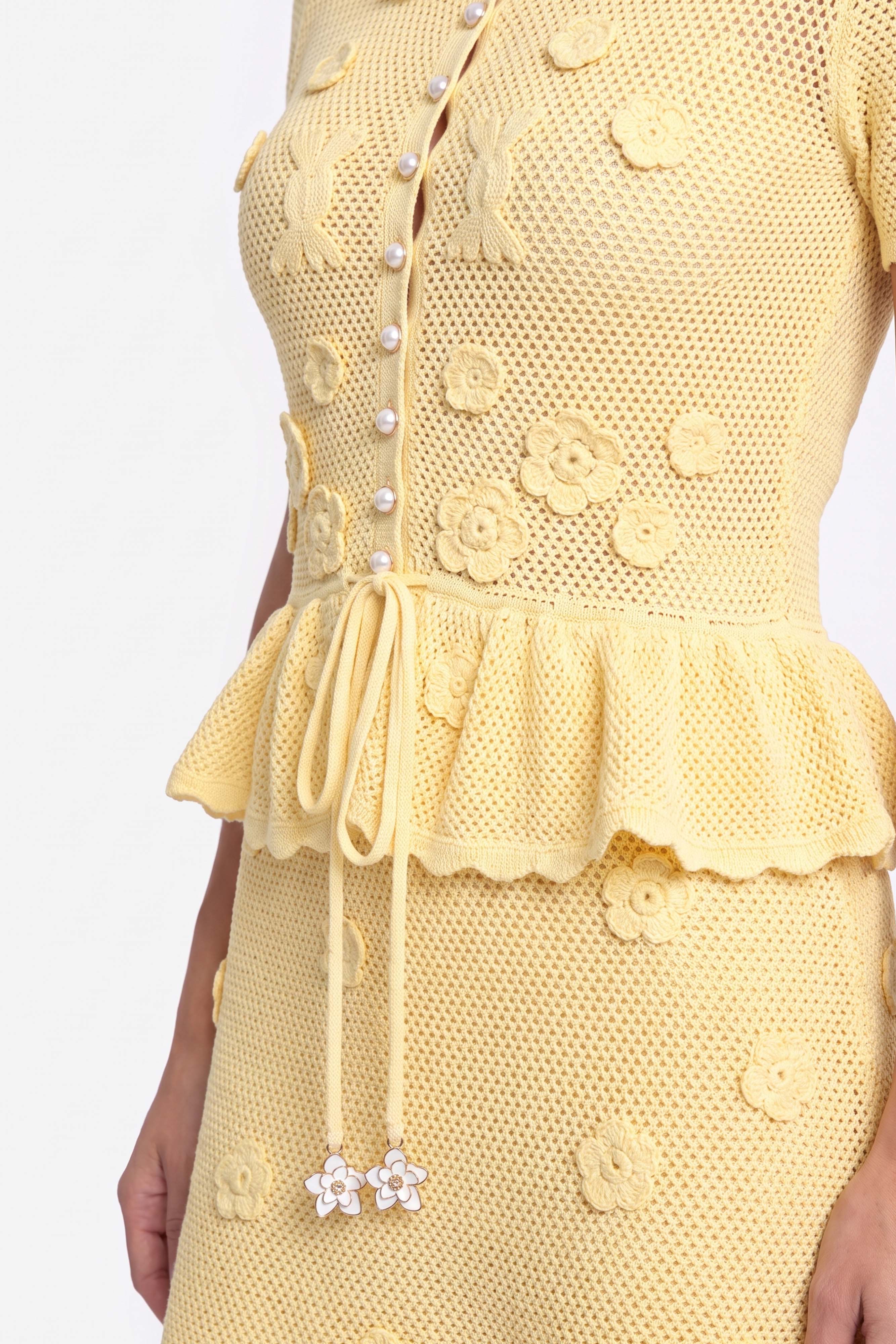 Abito Maxi Peplum in Crochet Floreale con Vita con Coulisse - Giallo