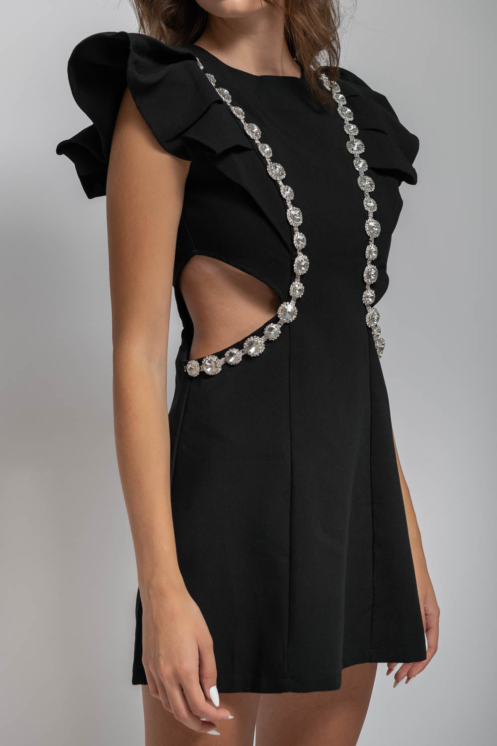 Abito Elegante con Dettagli in Diamante - Nero