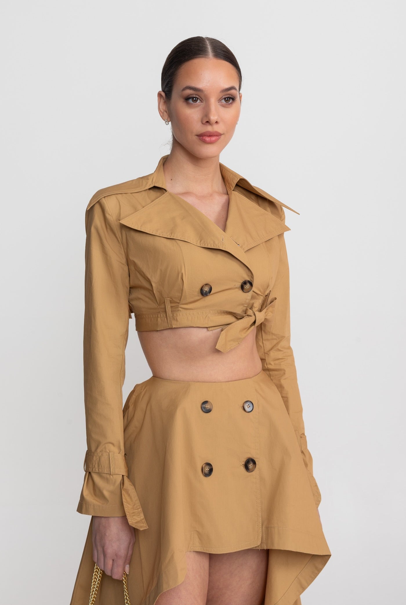 Completo Coordinato Trench Crop con Gonna Asimmetrica High-Low - Camel 