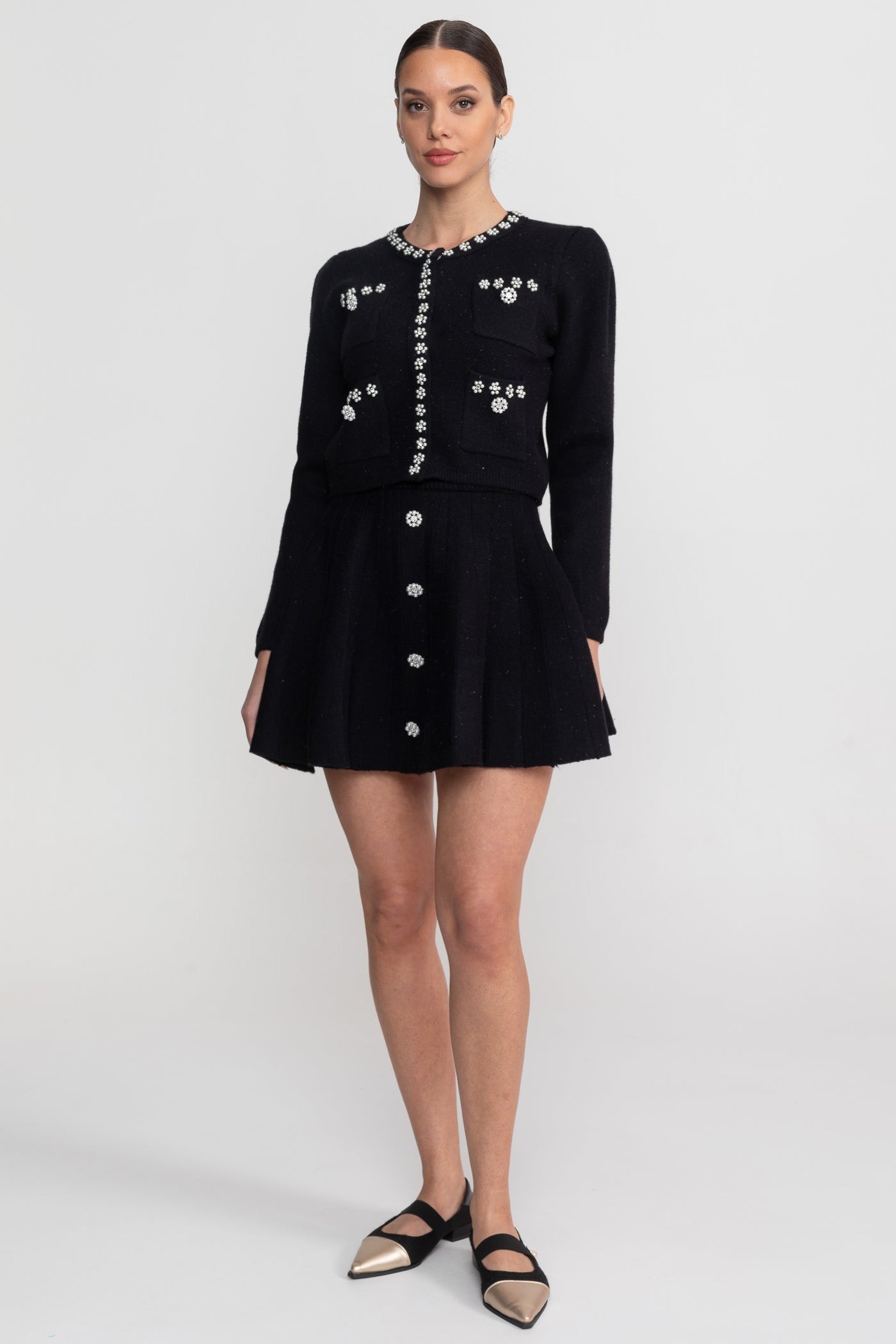 Set Coordinato in Maglia con Cardigan a Maniche Lunghe e Minigonna Coordinata - Nero 