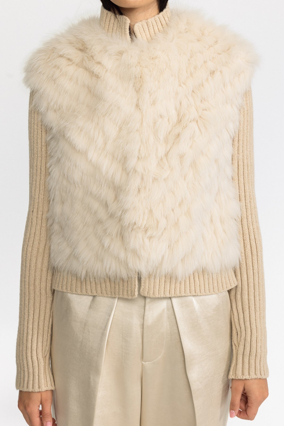 Giacca in pelliccia di volpe lavorata a maglia con maniche in maglia a costine - Beige 