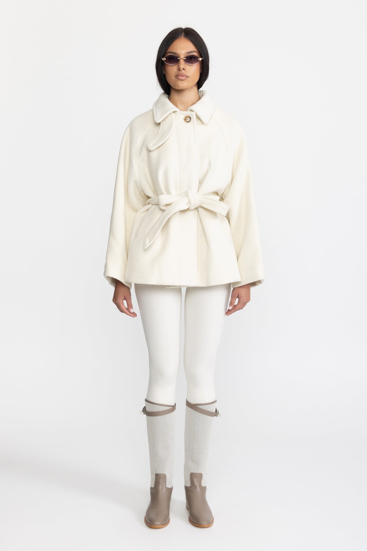 Giacca swing in lana e cashmere con cintura - Ivoire 