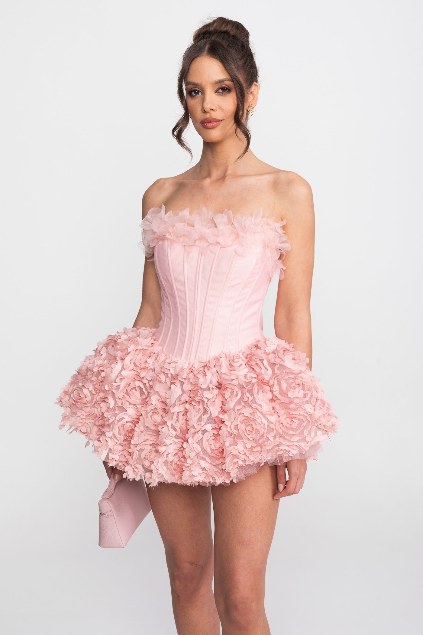 Mini abito corsetto senza spalline con gonna applicata di rose 3D - Rosa 