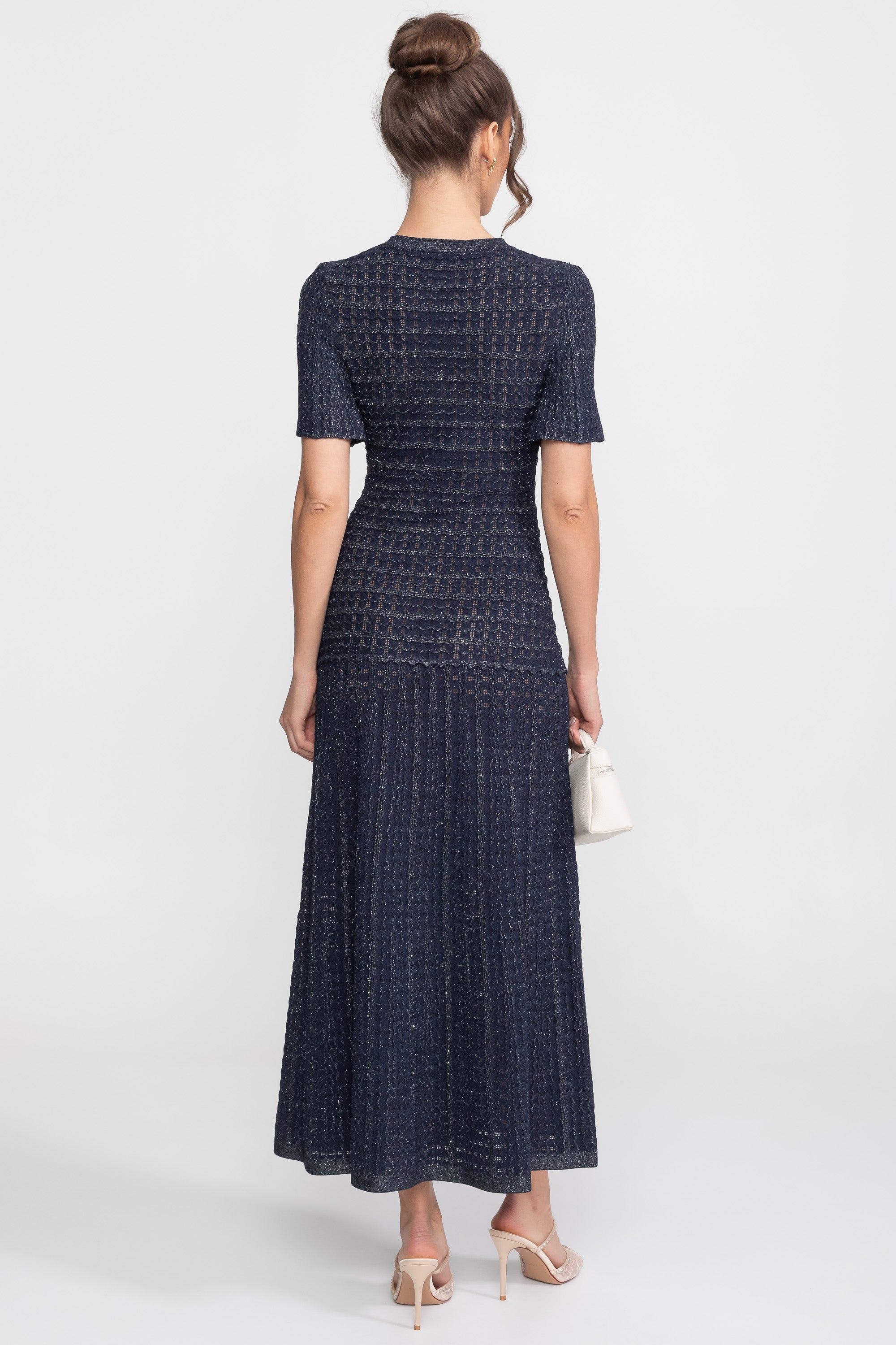 Abito midi a maniche corte con tessuto a maglia scintillante - Navy 