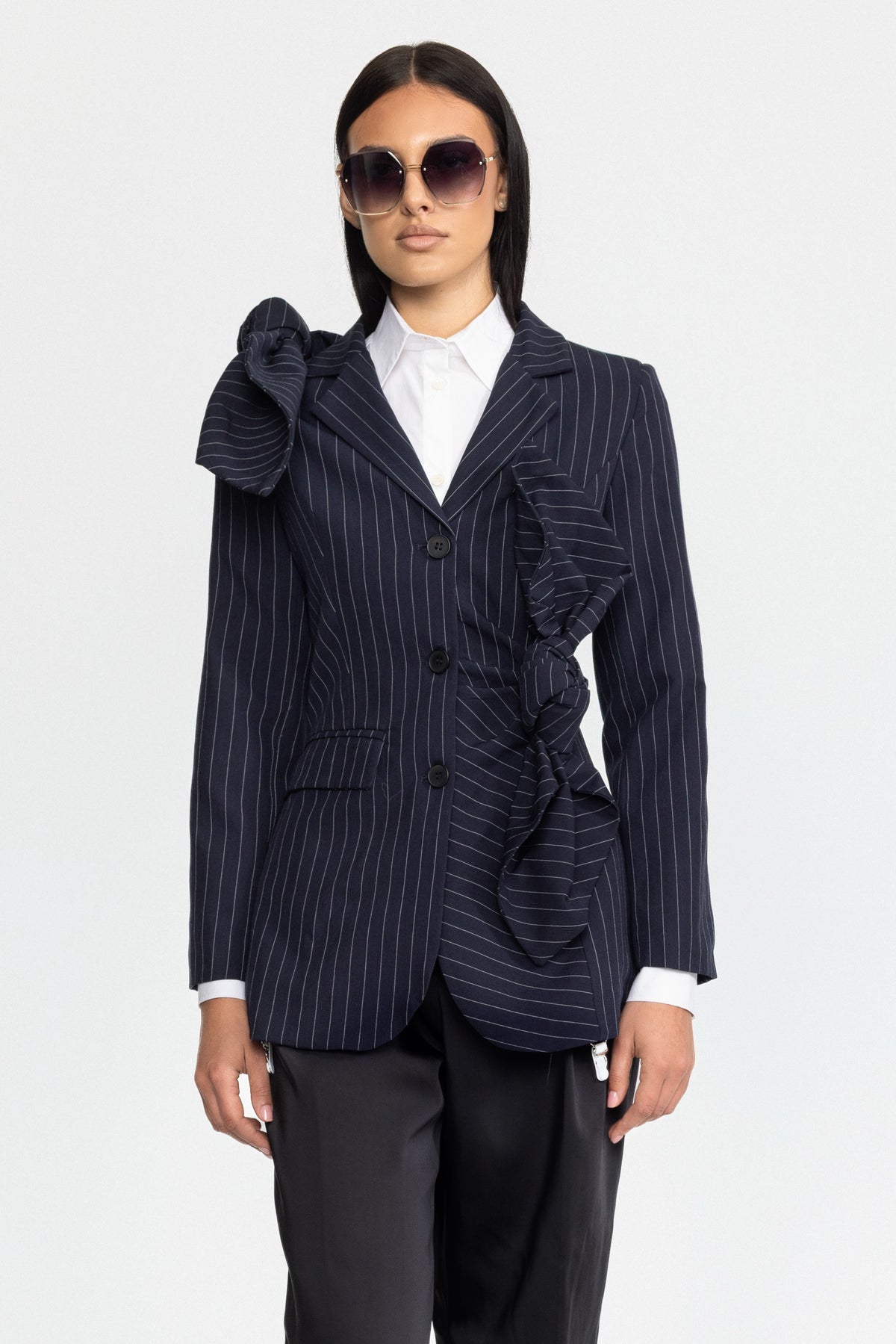 Blazer con fiocco annodato gessato - Navy 