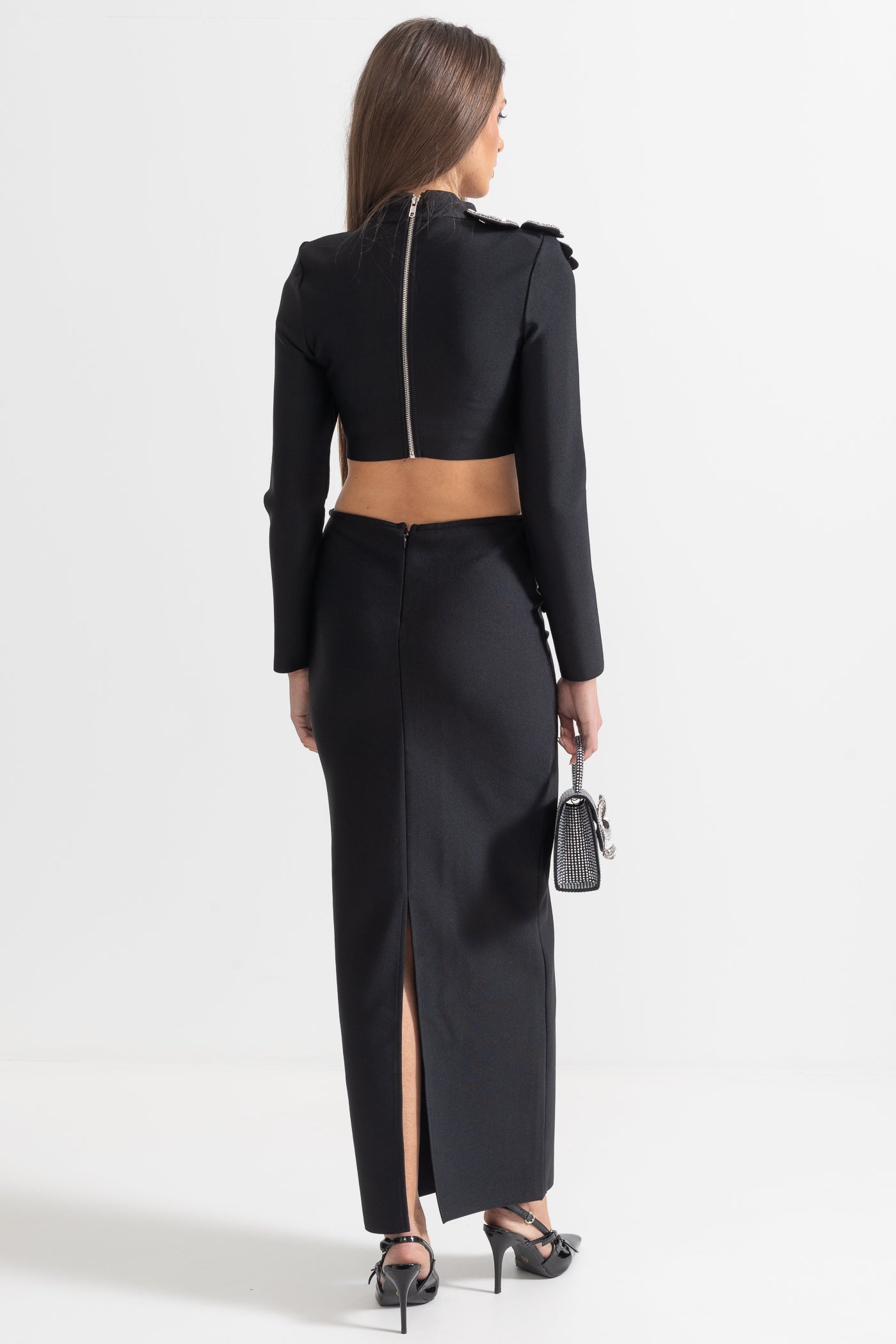 Completo in 2 Pezzi con Accento Fiore di Diamante, Top a Maniche Lunghe e Gonna Maxi - Nero 