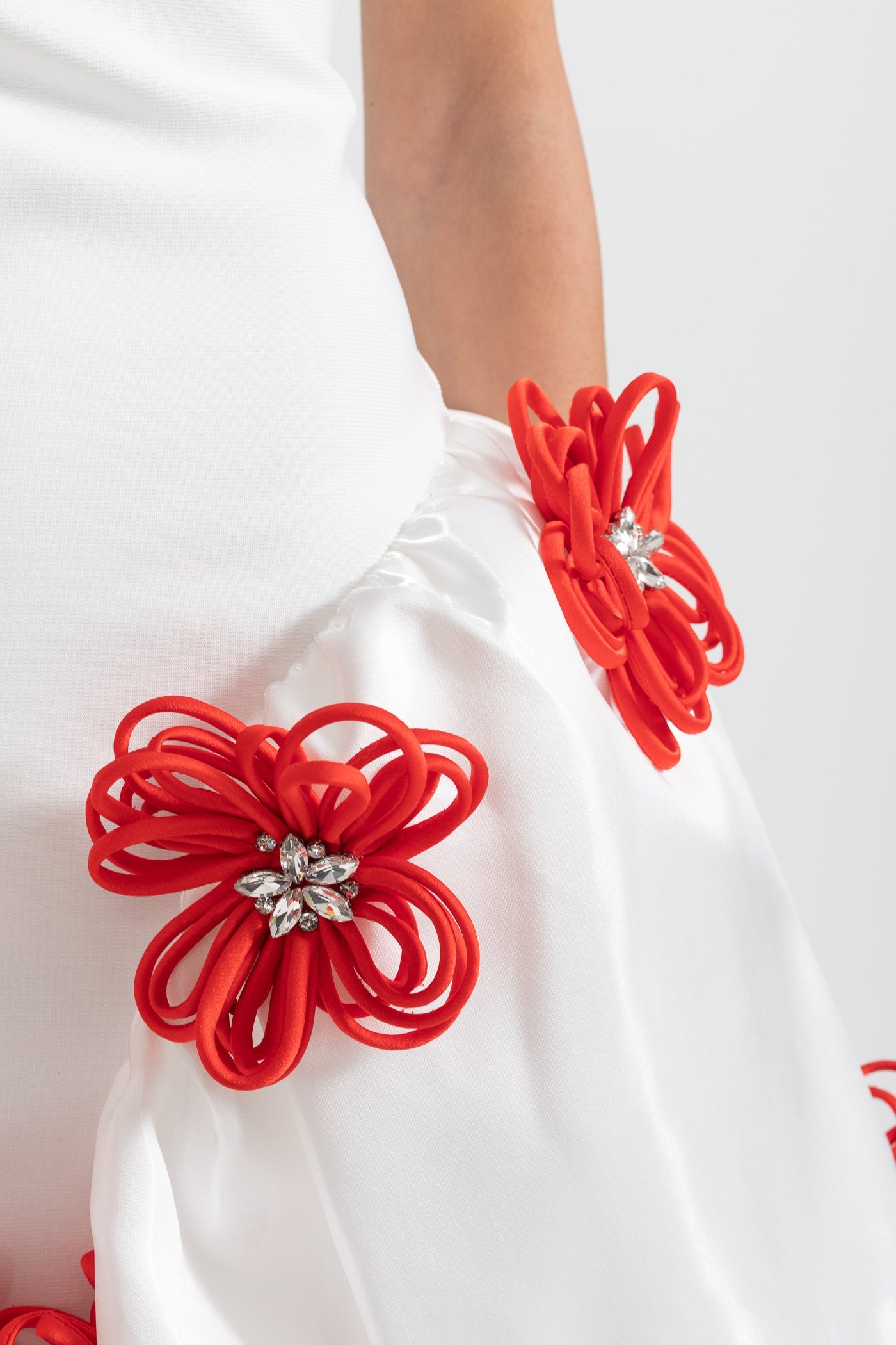 Abito mini elegante con decorazioni floreali 3D argento - Bianco 