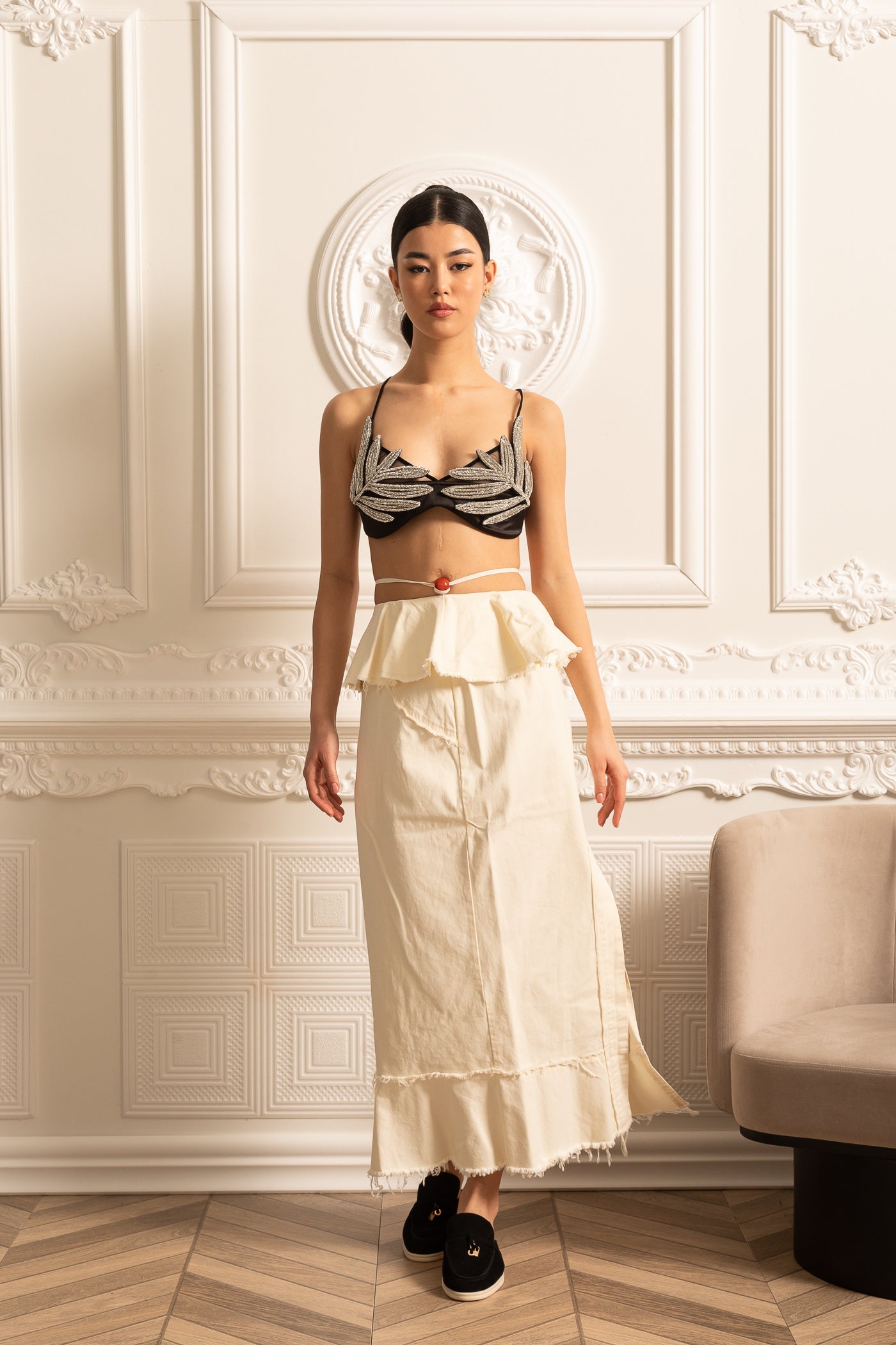 High-Waisted Skirt With Ruffled Top And Frayed Hem  - Ivoire