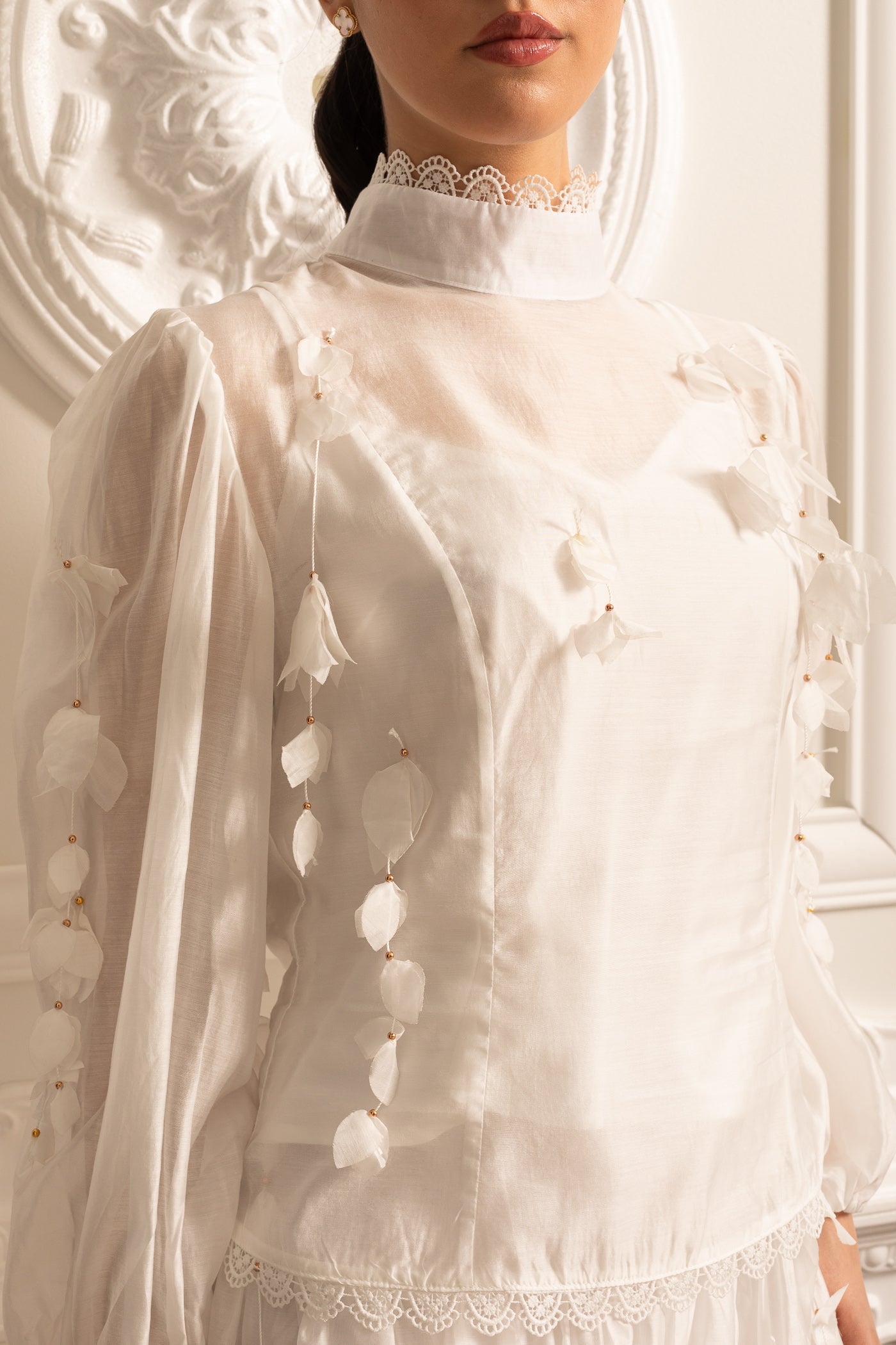 Elegant Floral Co-Ord With Delicate Lace Trim Accents - White